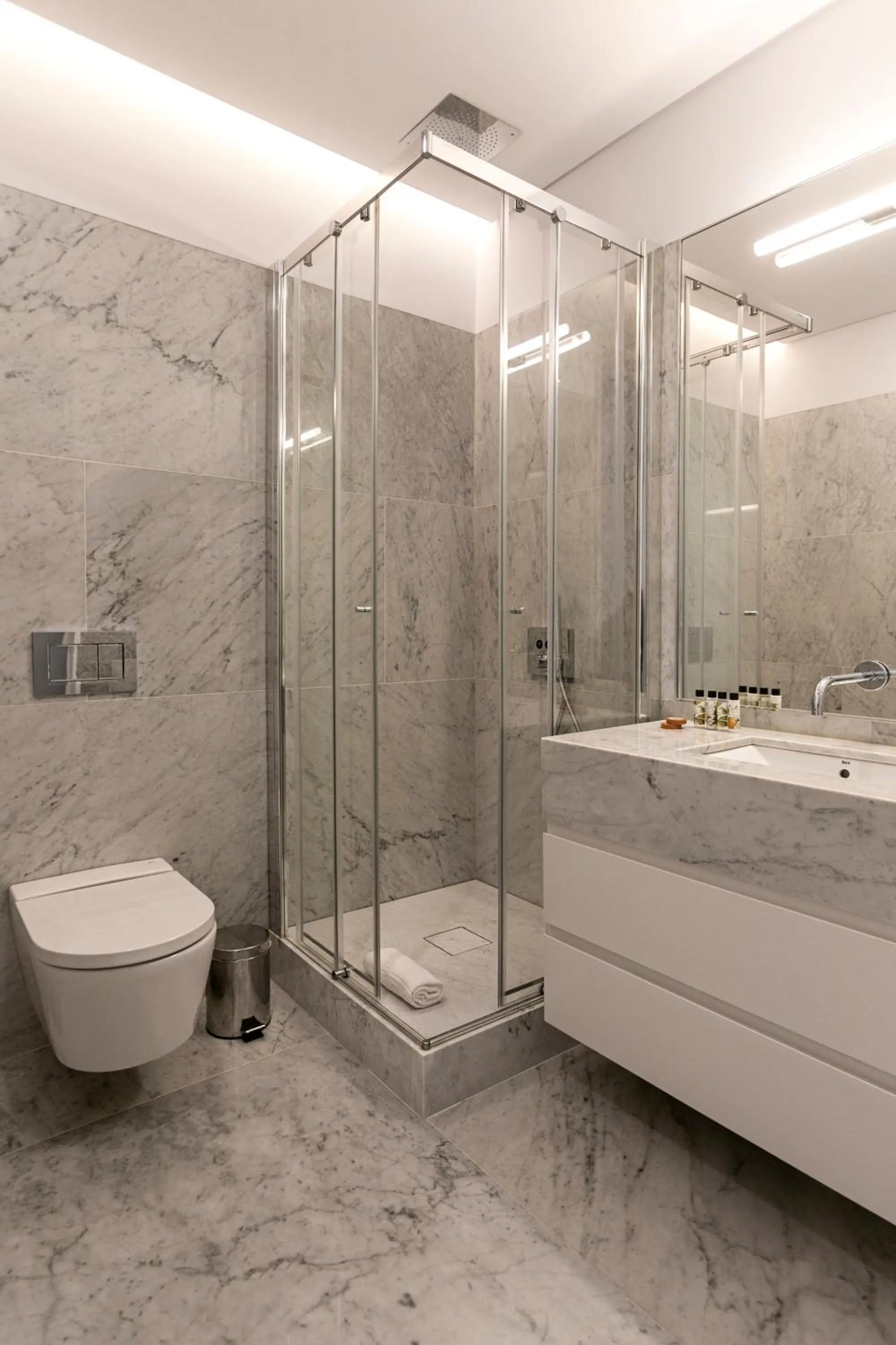 Toilet in Casas da Baixa - Unique Chiado