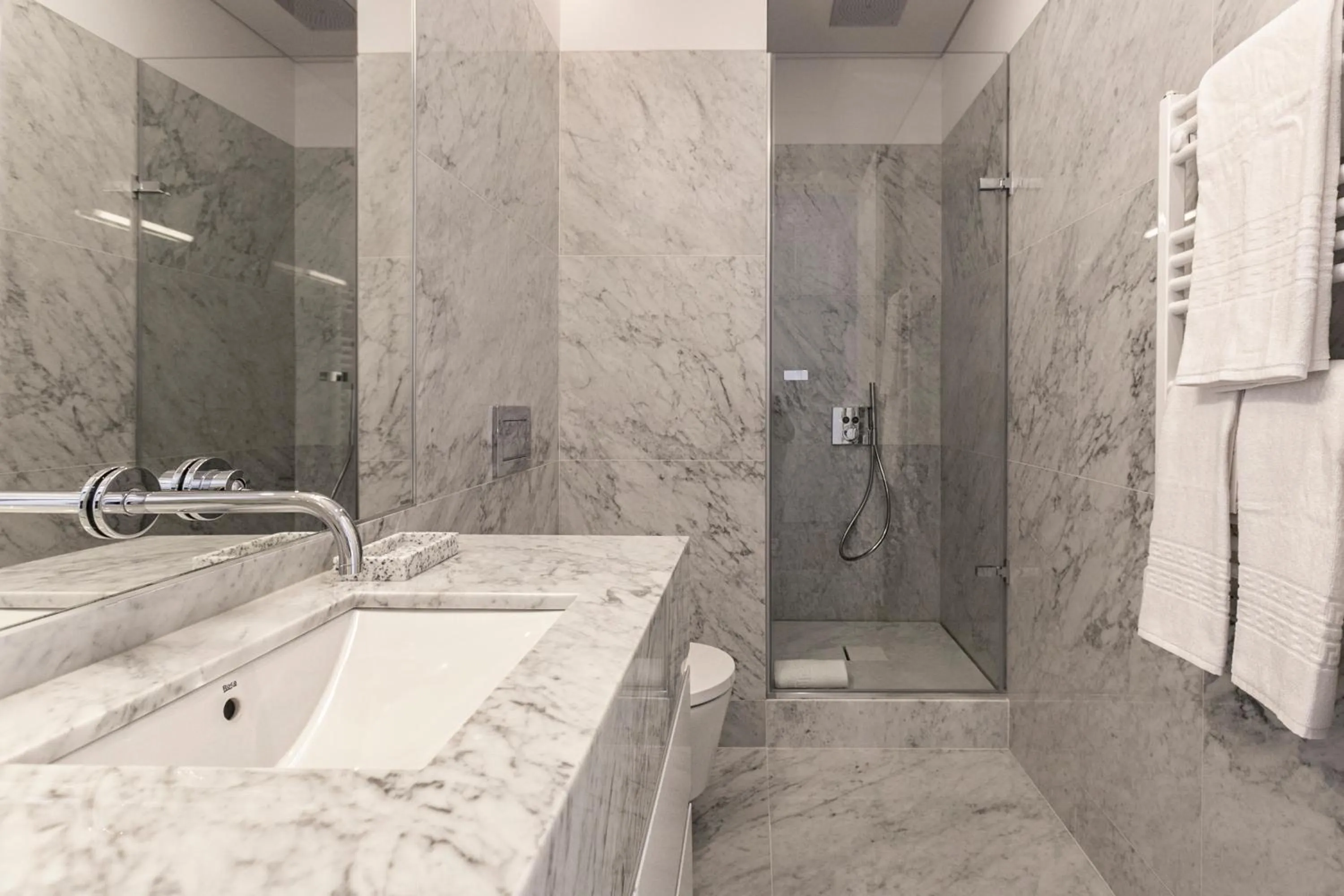 Bathroom in Casas da Baixa - Unique Chiado