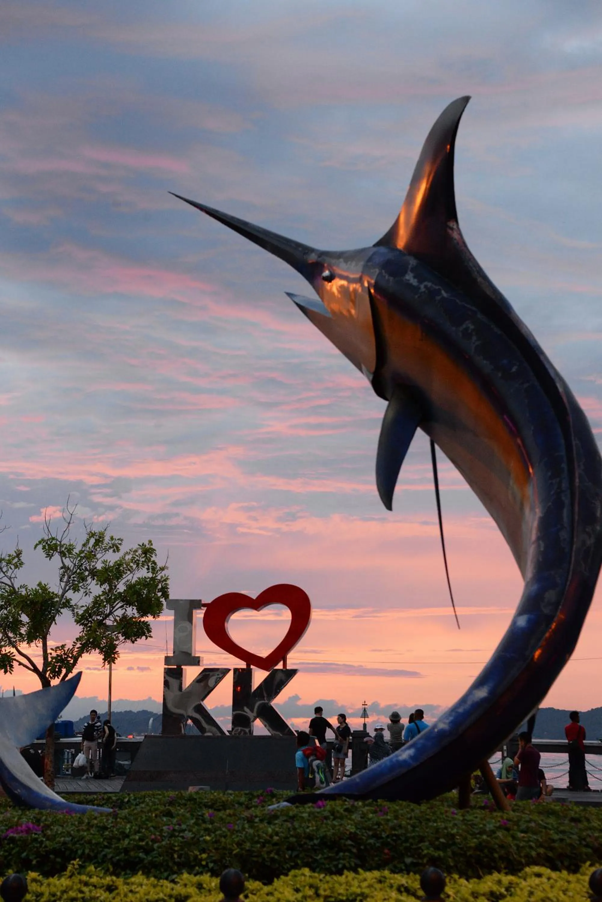 Nearby landmark in Holiday Inn Express Kota Kinabalu City Centre by IHG