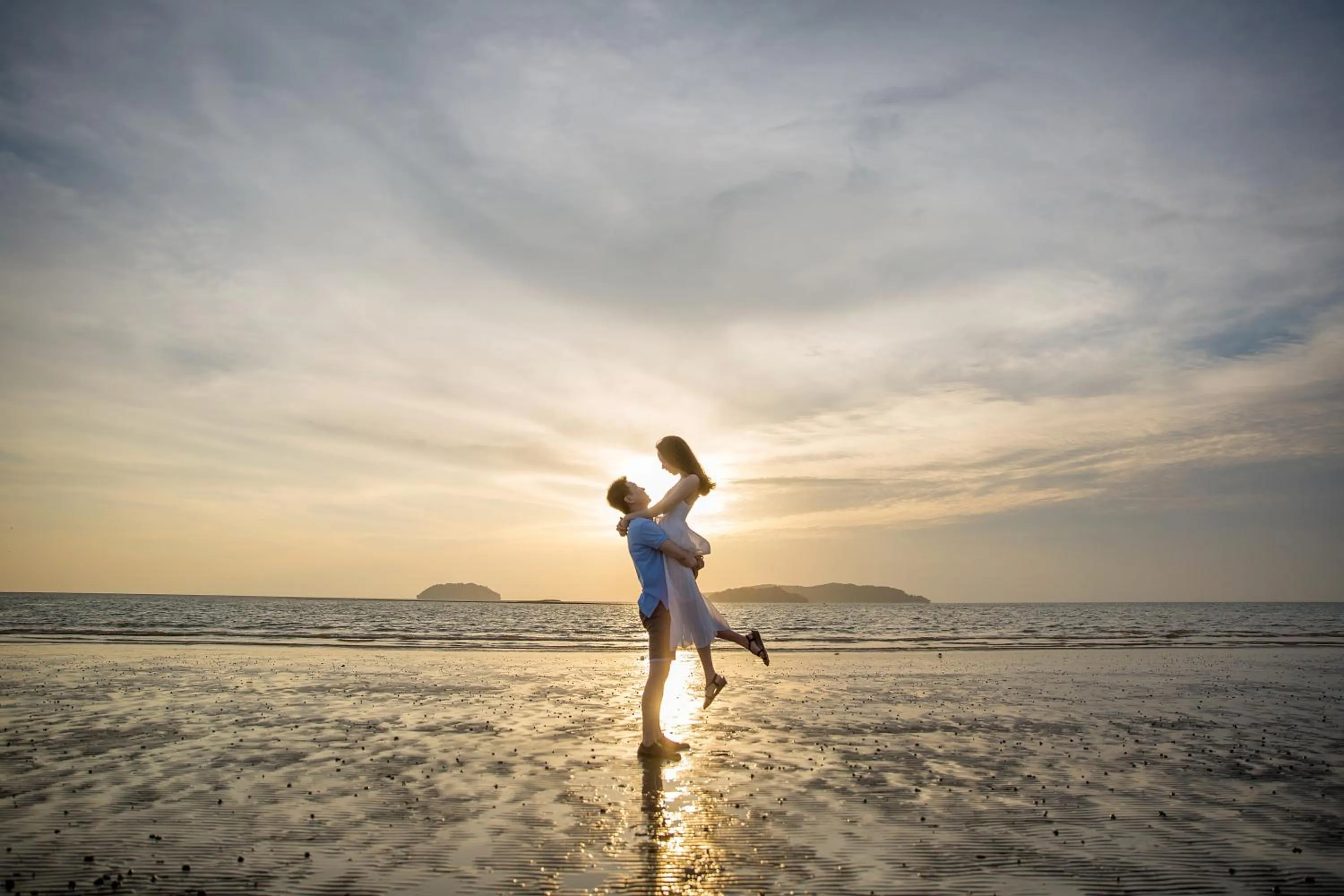 People in Holiday Inn Express Kota Kinabalu City Centre by IHG