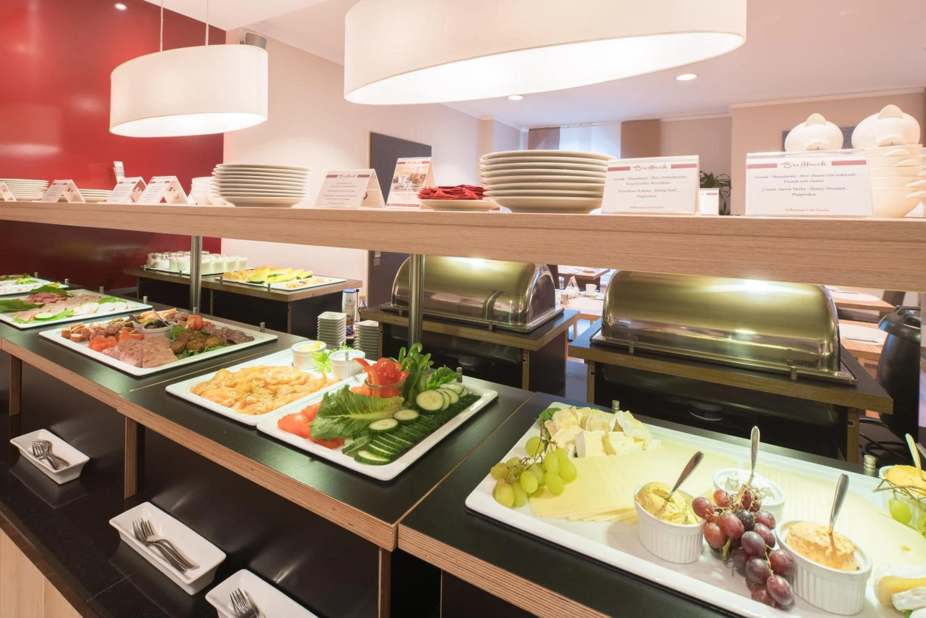 Buffet breakfast in Best Western Hotel Airport Düsseldorf - Ratingen