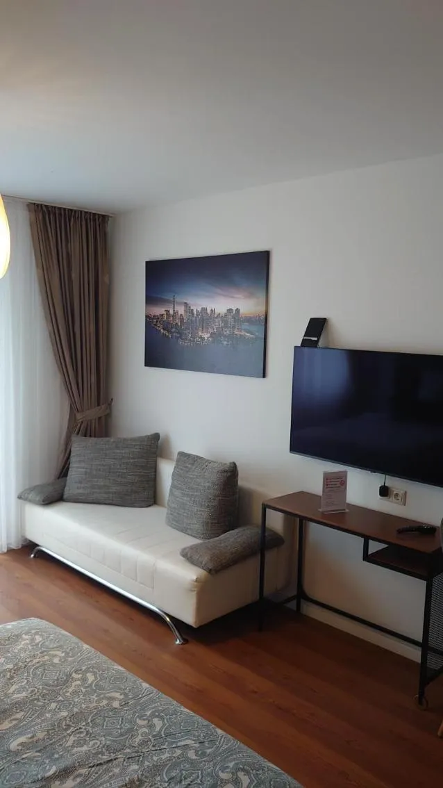 Bed in Maxim Apartments Mainz