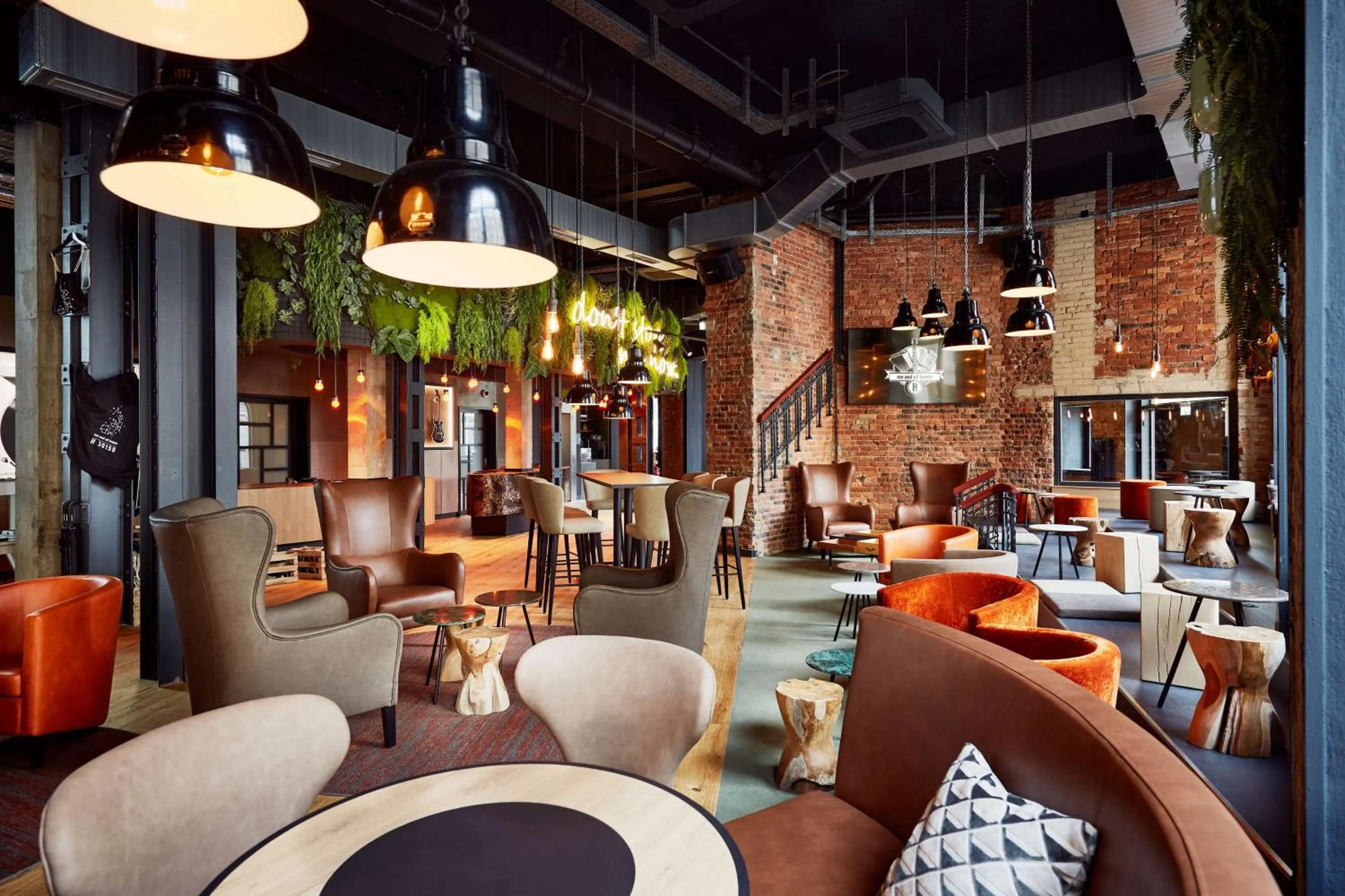 Lounge or bar in Me and All Hotel Hanover, by Hyatt