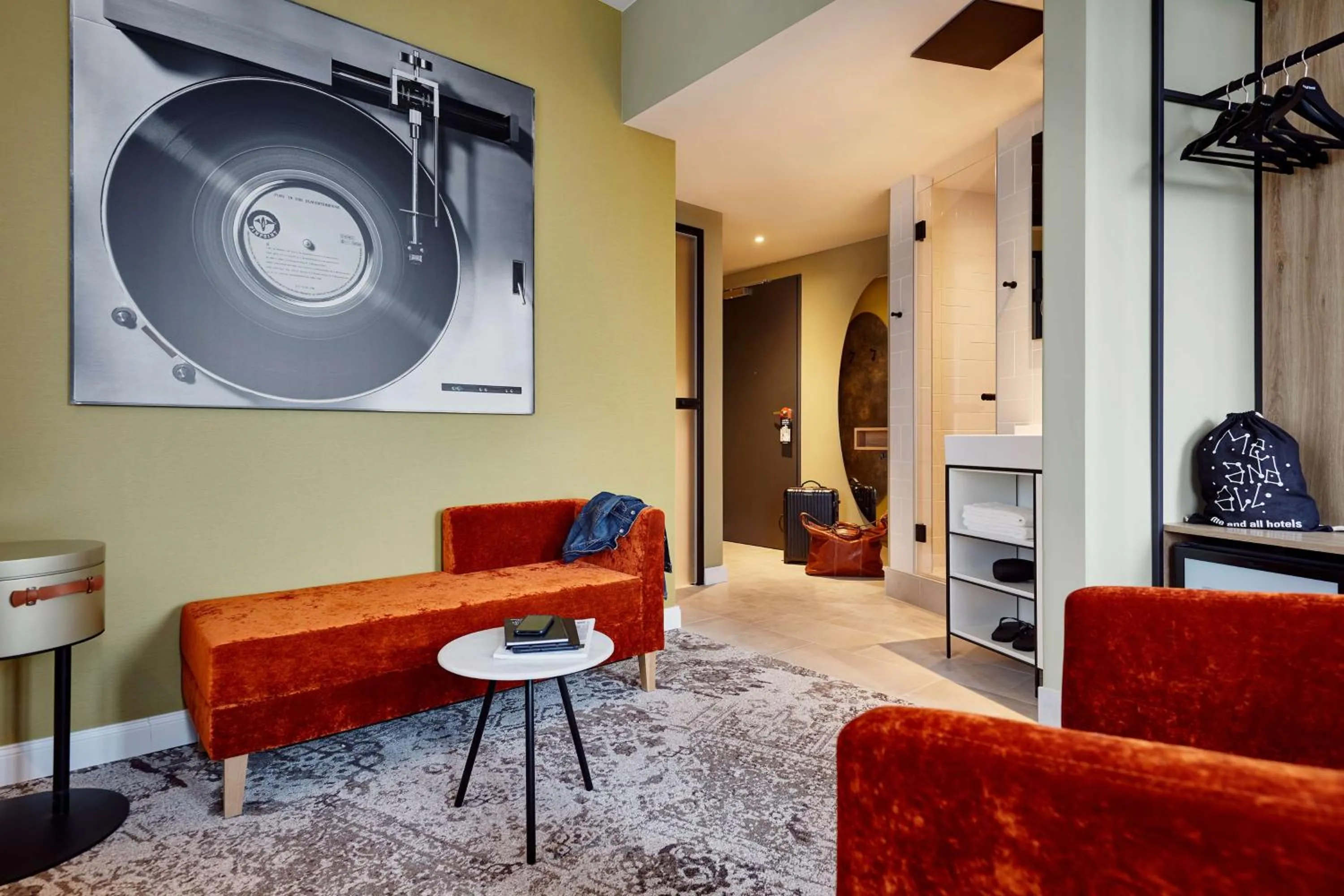 Bedroom in Me and All Hotel Hanover, by Hyatt