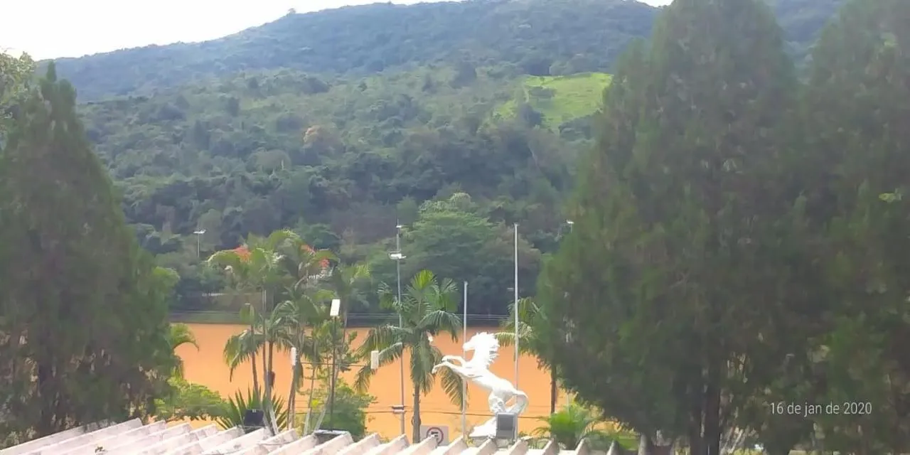 Flat Hotel Cavalinho Branco