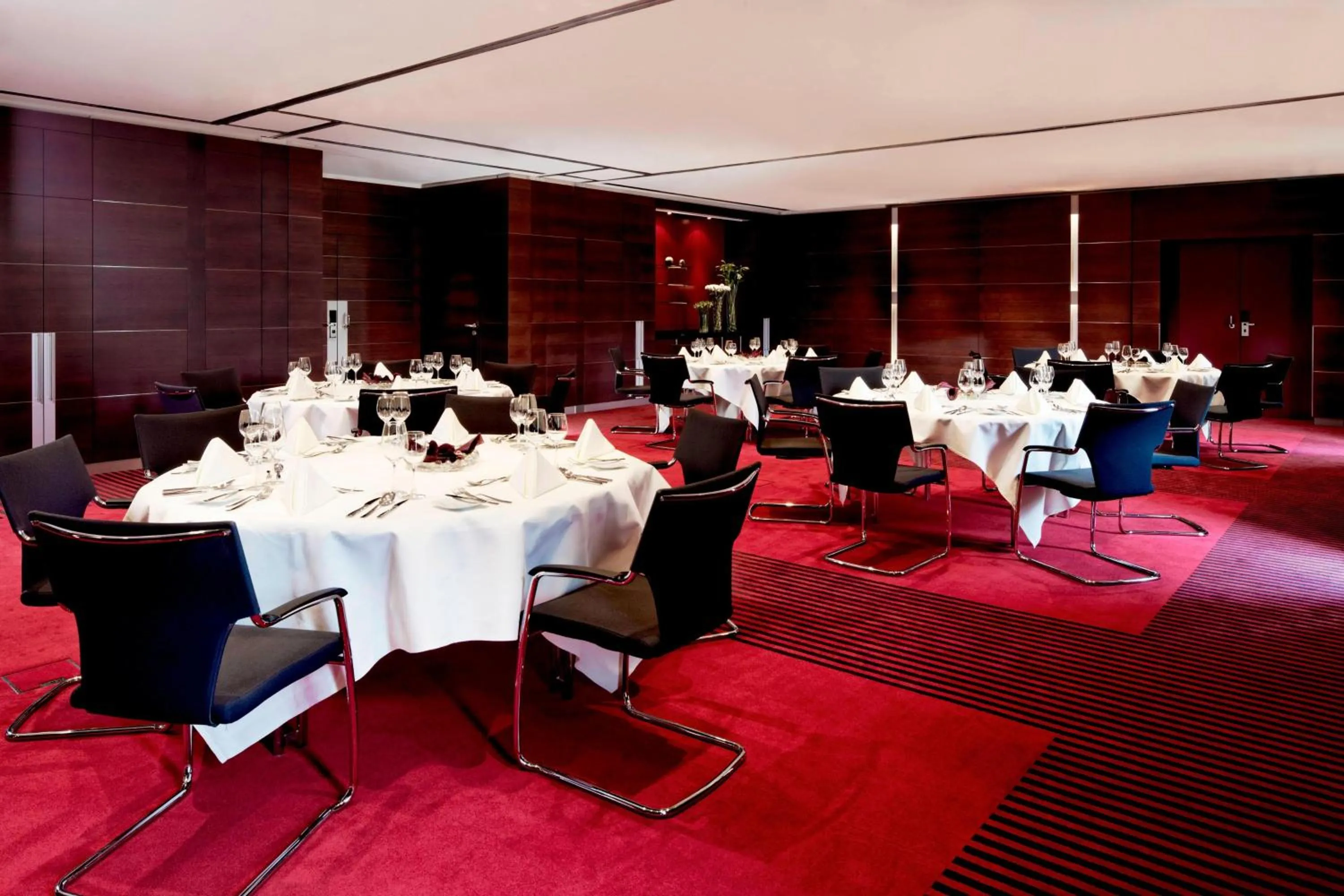 Meeting/conference room in Sheraton Duesseldorf Airport Hotel