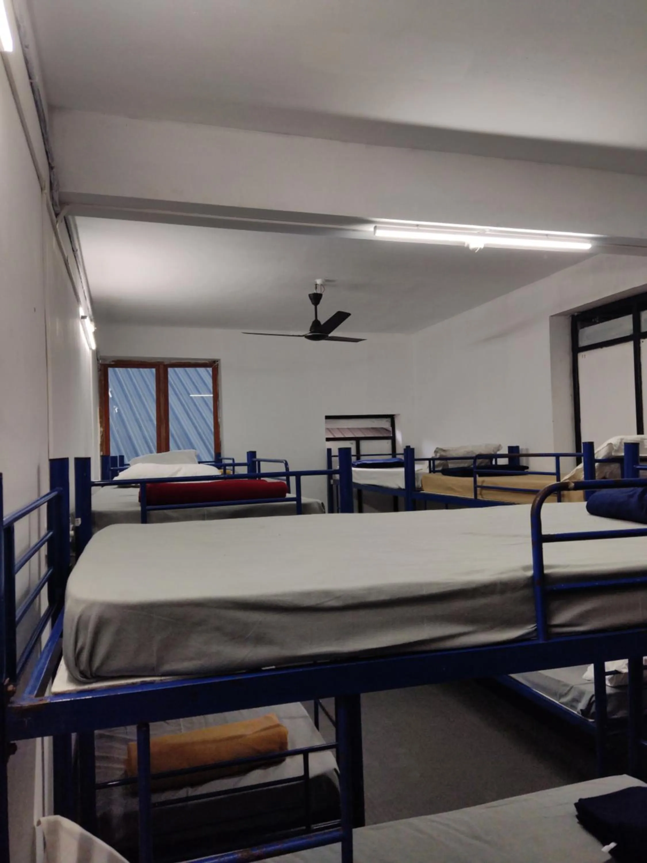 Photo of the whole room, Bed in Casillda Munnar