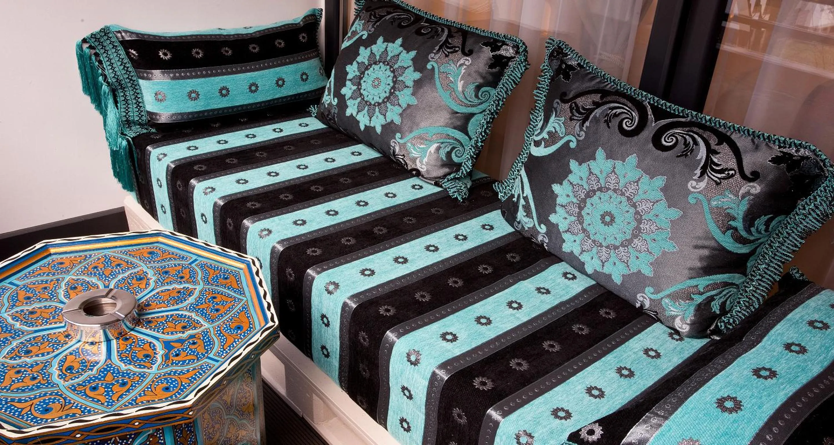 Balcony/Terrace, Bed in PLAZA INN stays design Dortmund