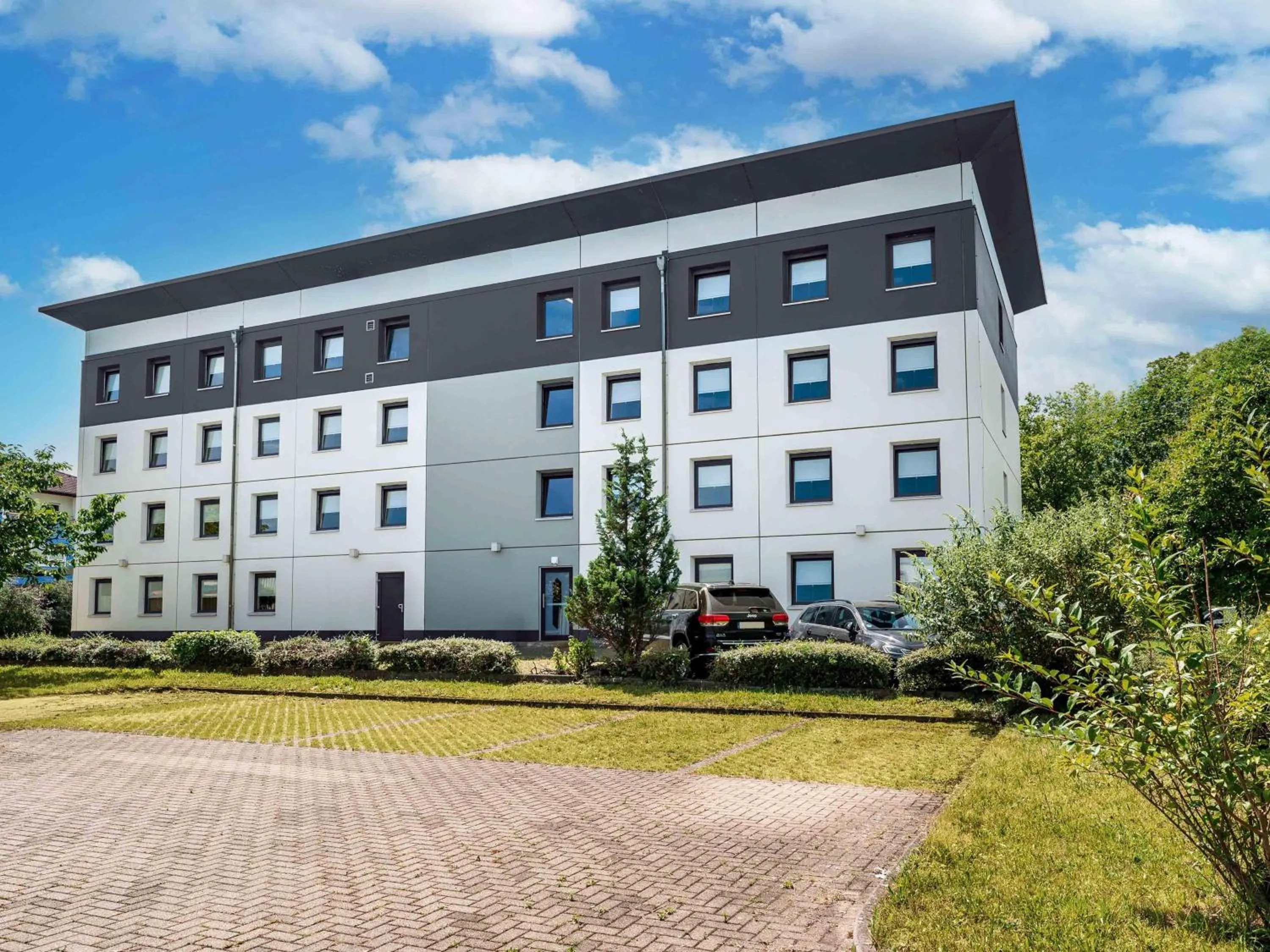 Property building in B&B HOTEL Freiburg-West