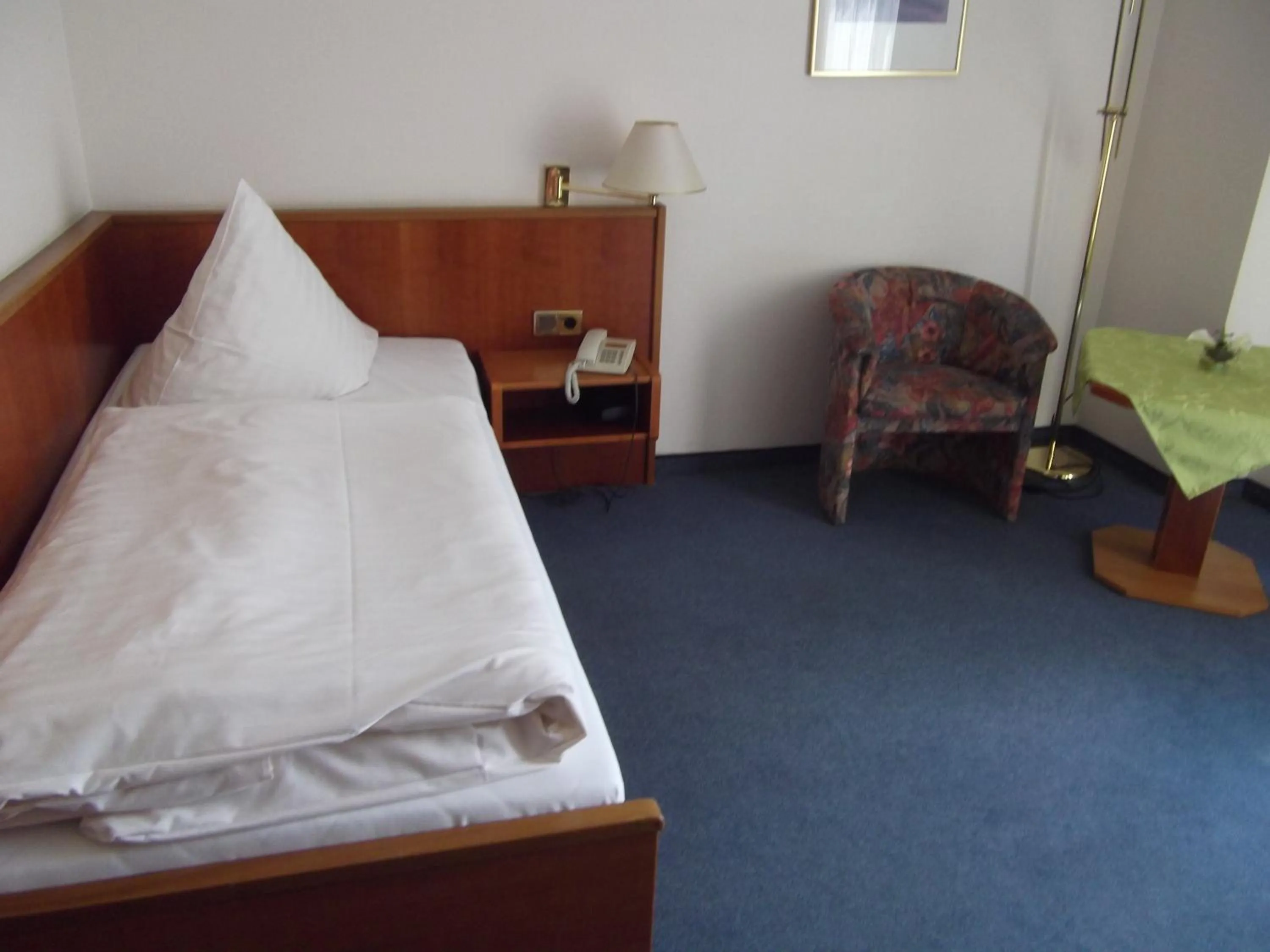 Photo of the whole room in Atrium Hotel