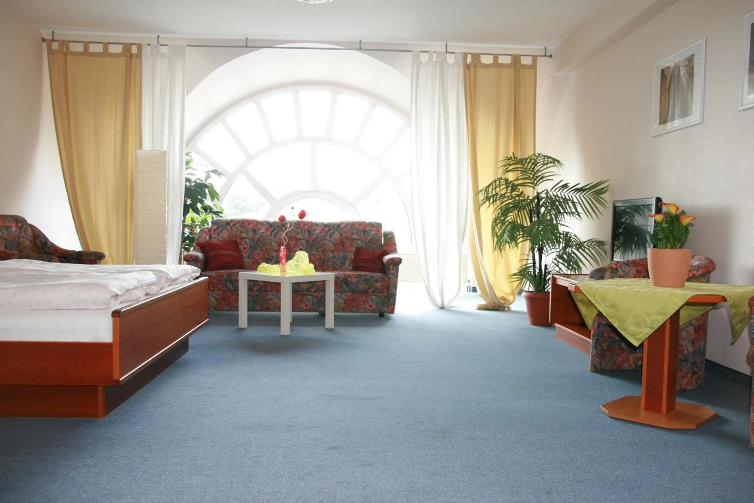 Bedroom in Atrium Hotel