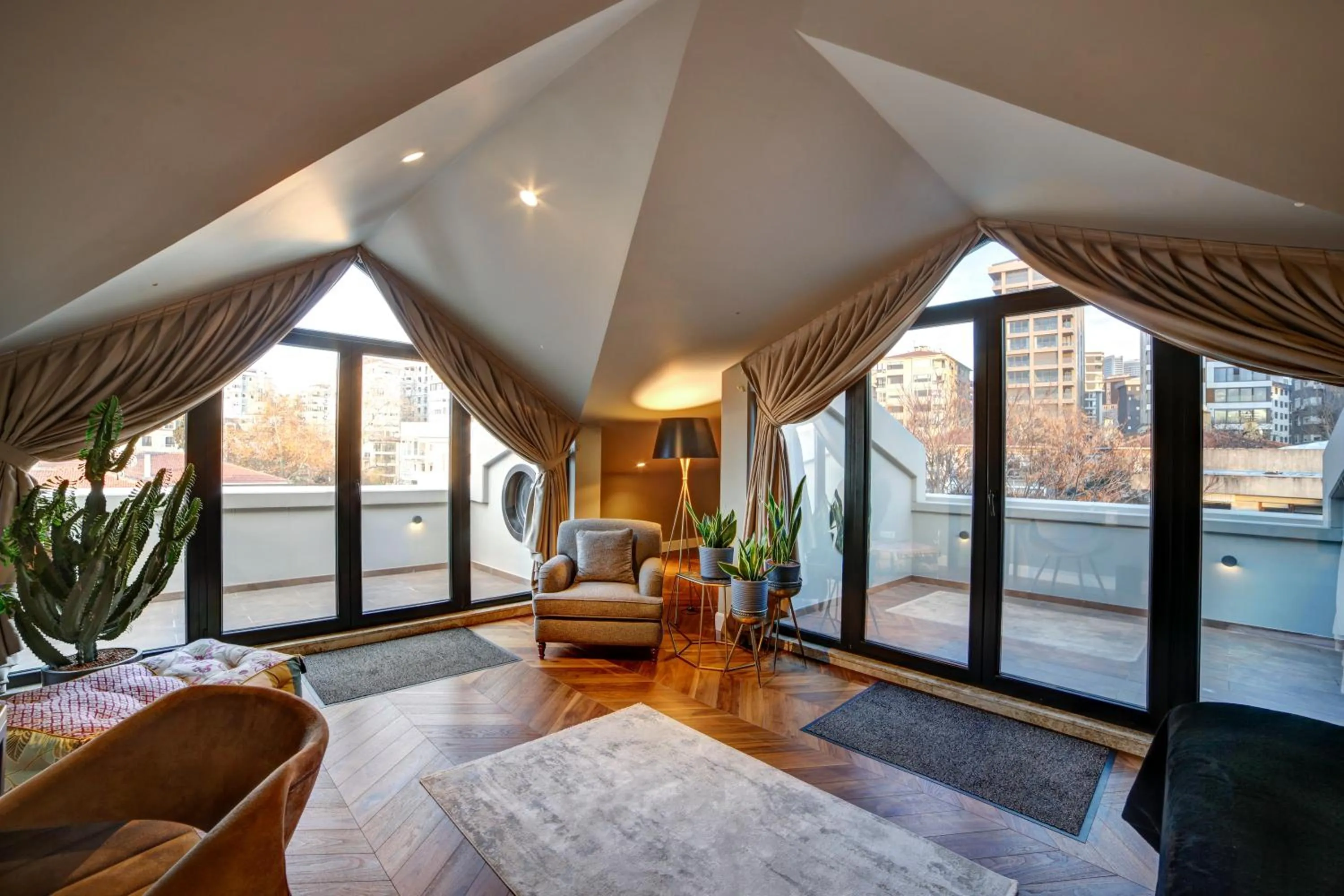 Seating area in 39 Kalamış Marina Hotel & Restaurant