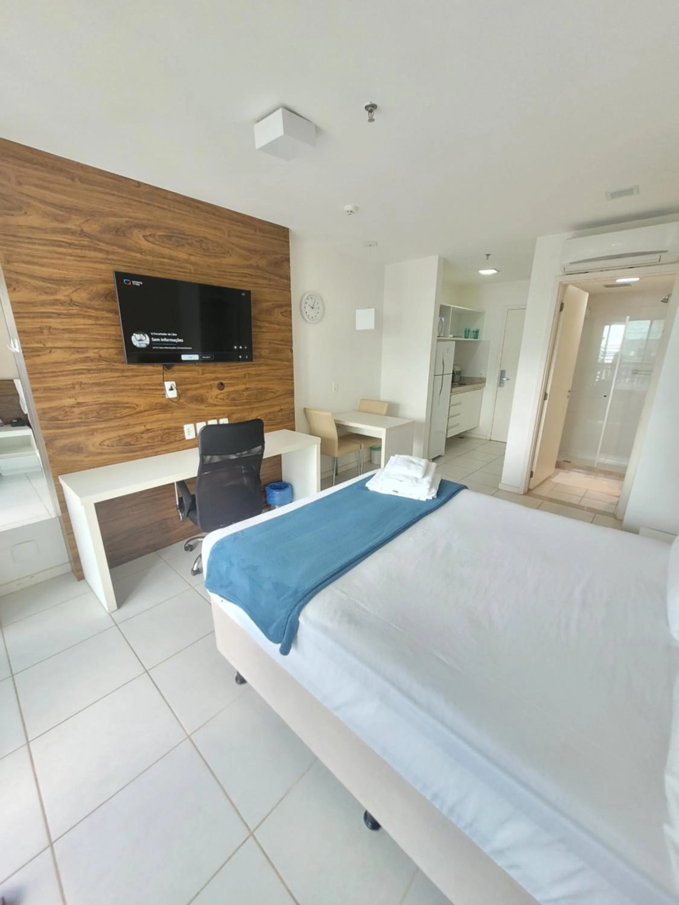 TV and multimedia, Bed in Flat Vision Executivo Premium By Rei dos Flats