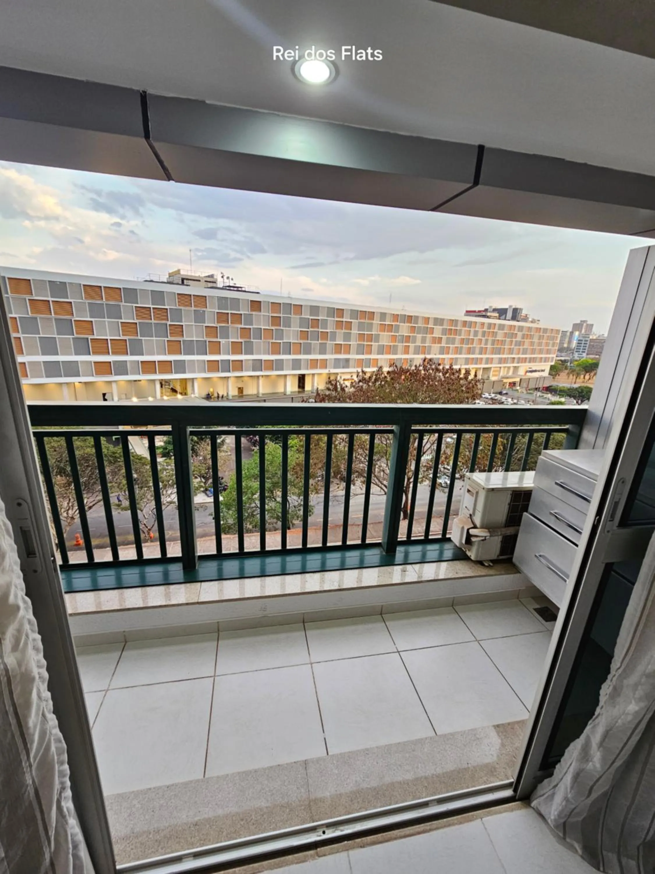 Day in Flat Vision Executivo Premium By Rei dos Flats