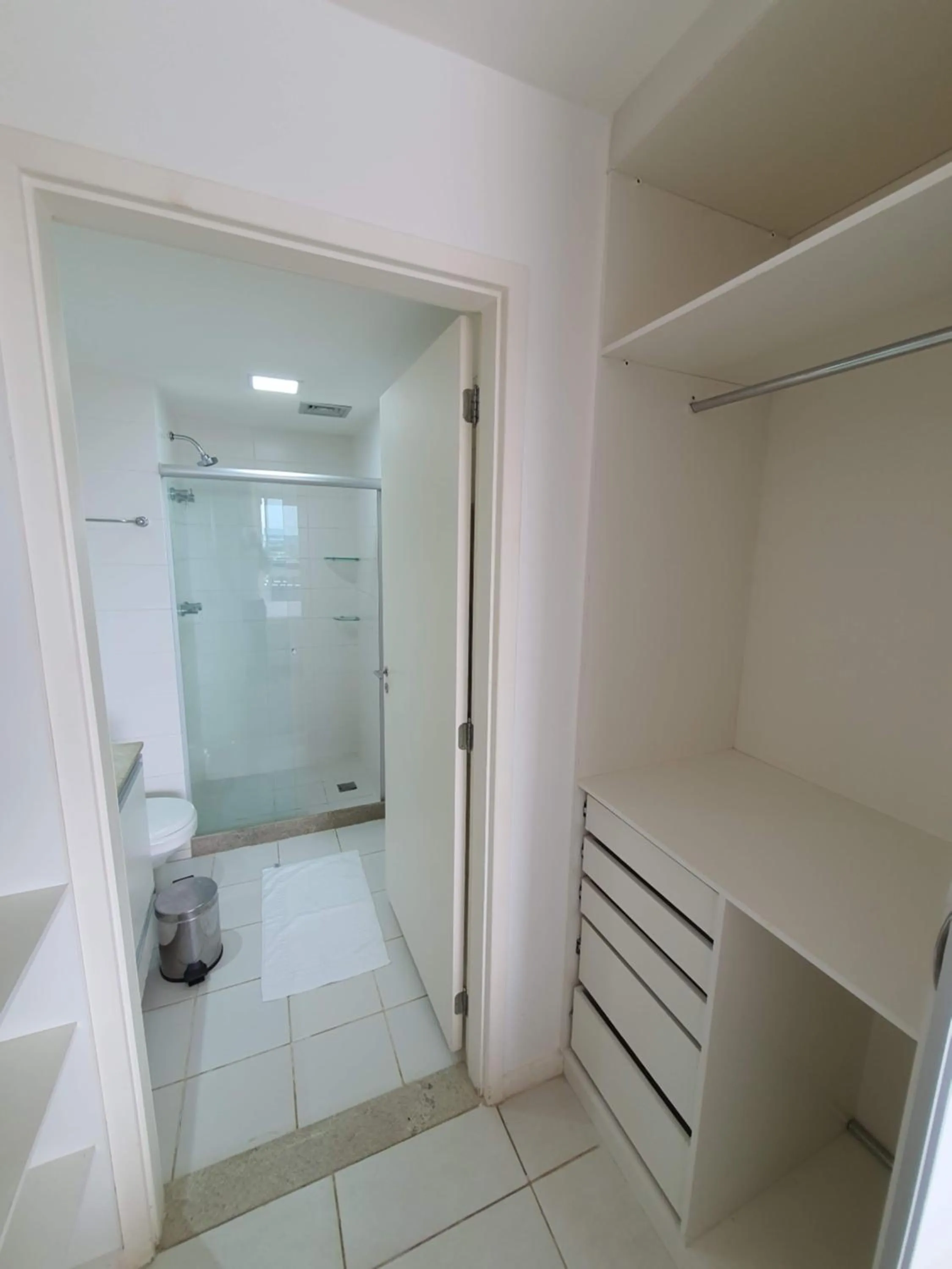 Shower in Flat Vision Executivo Premium By Rei dos Flats