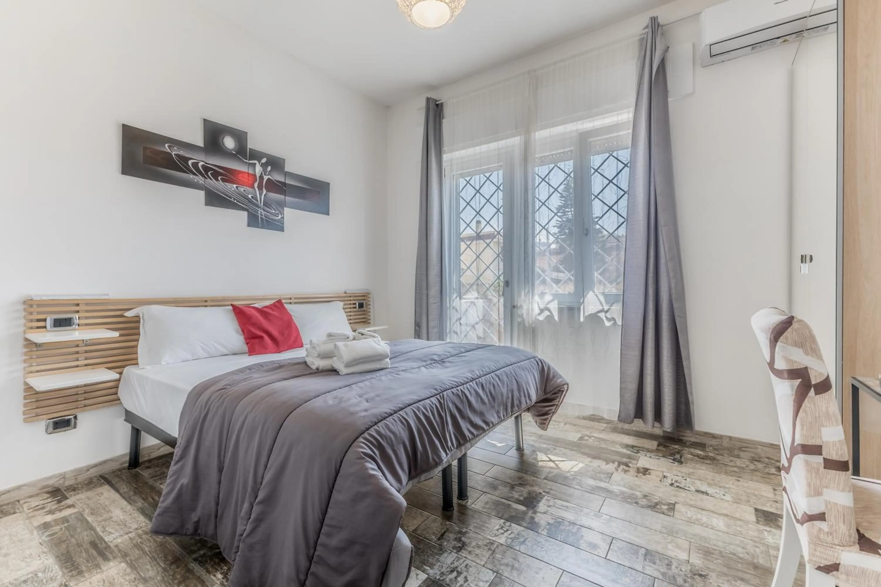 Bed in THAT'S AMORE FIUMICINO Airport