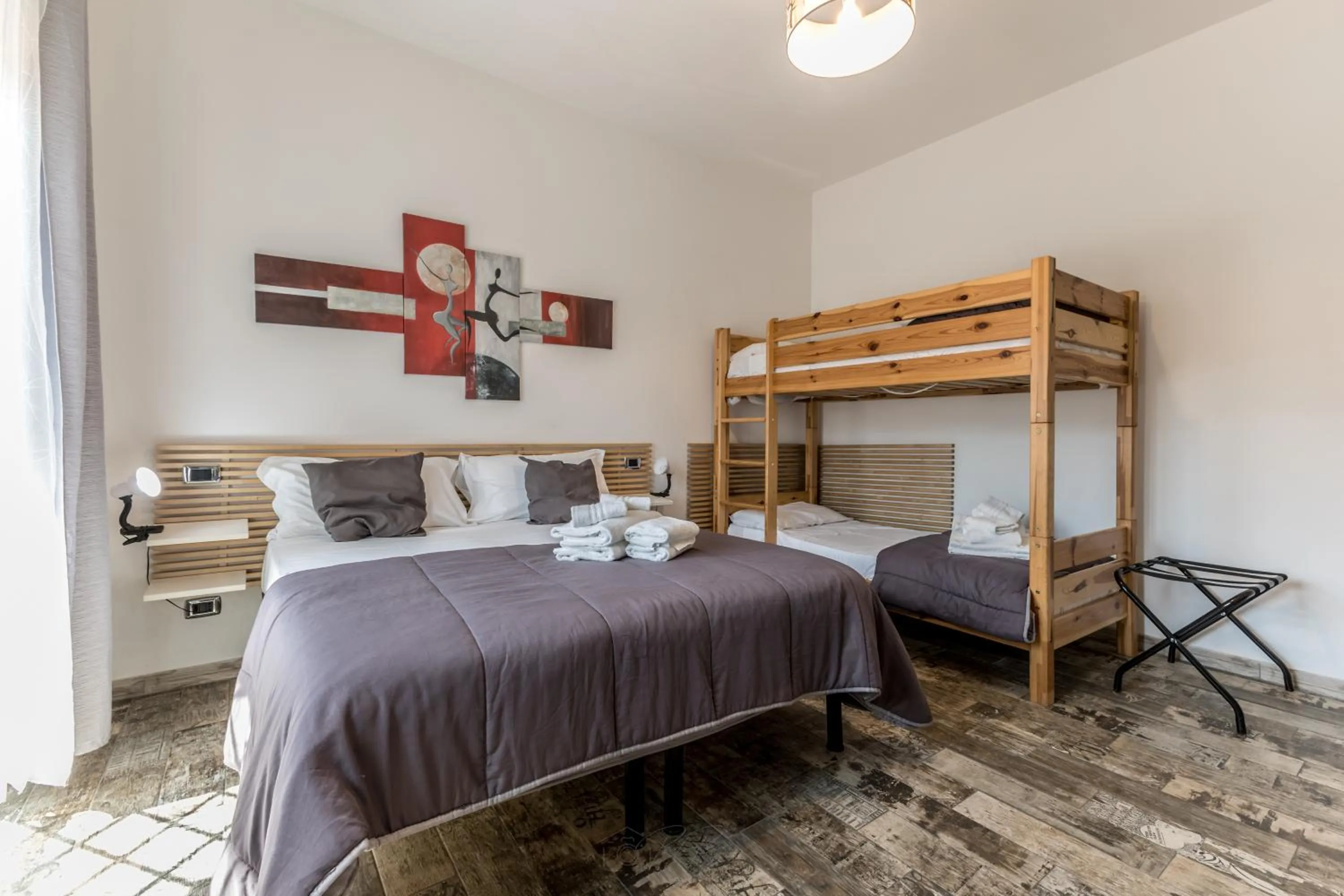 Bed in THAT'S AMORE FIUMICINO Airport