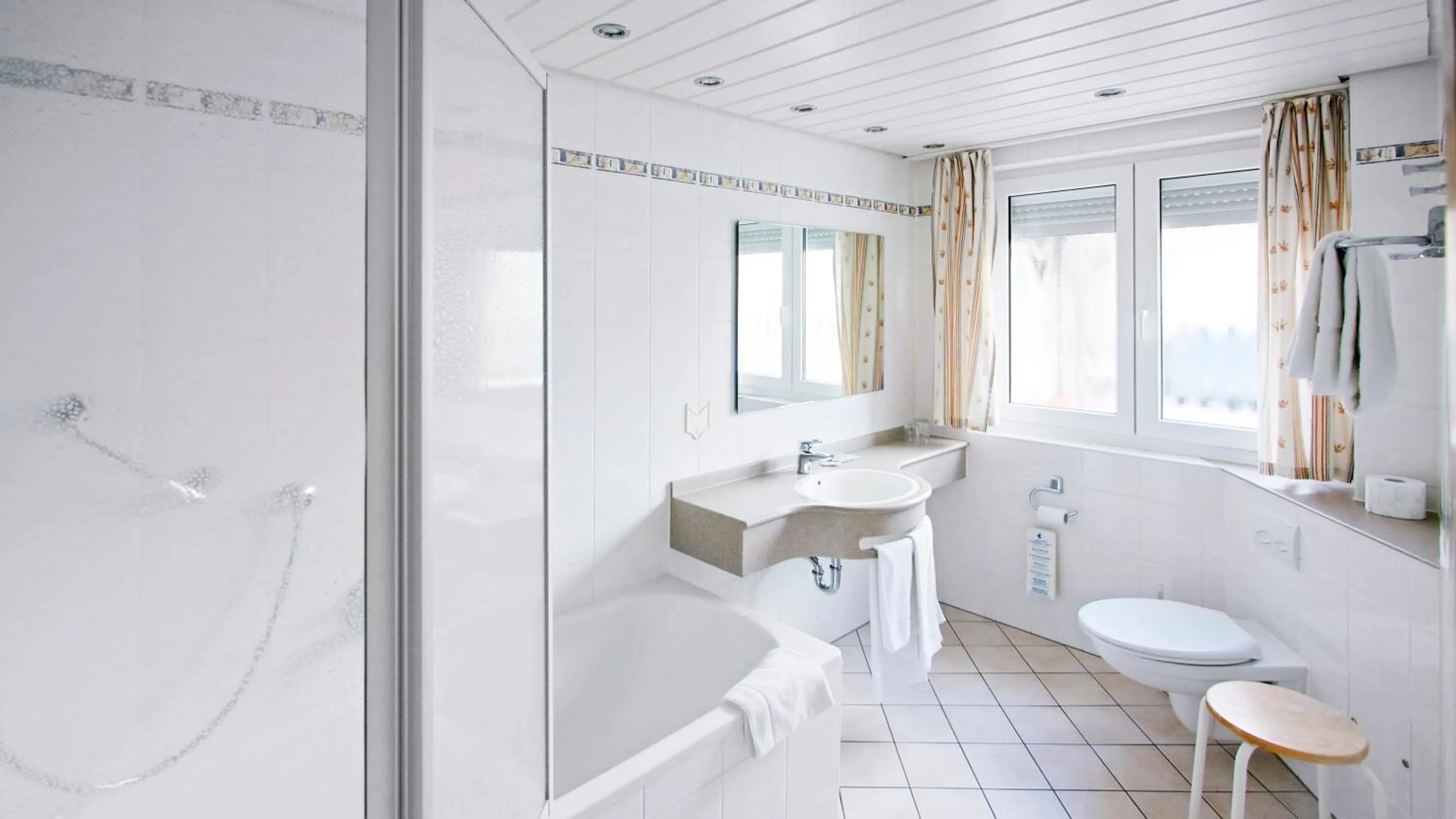 Bathroom in Hotel Victoria