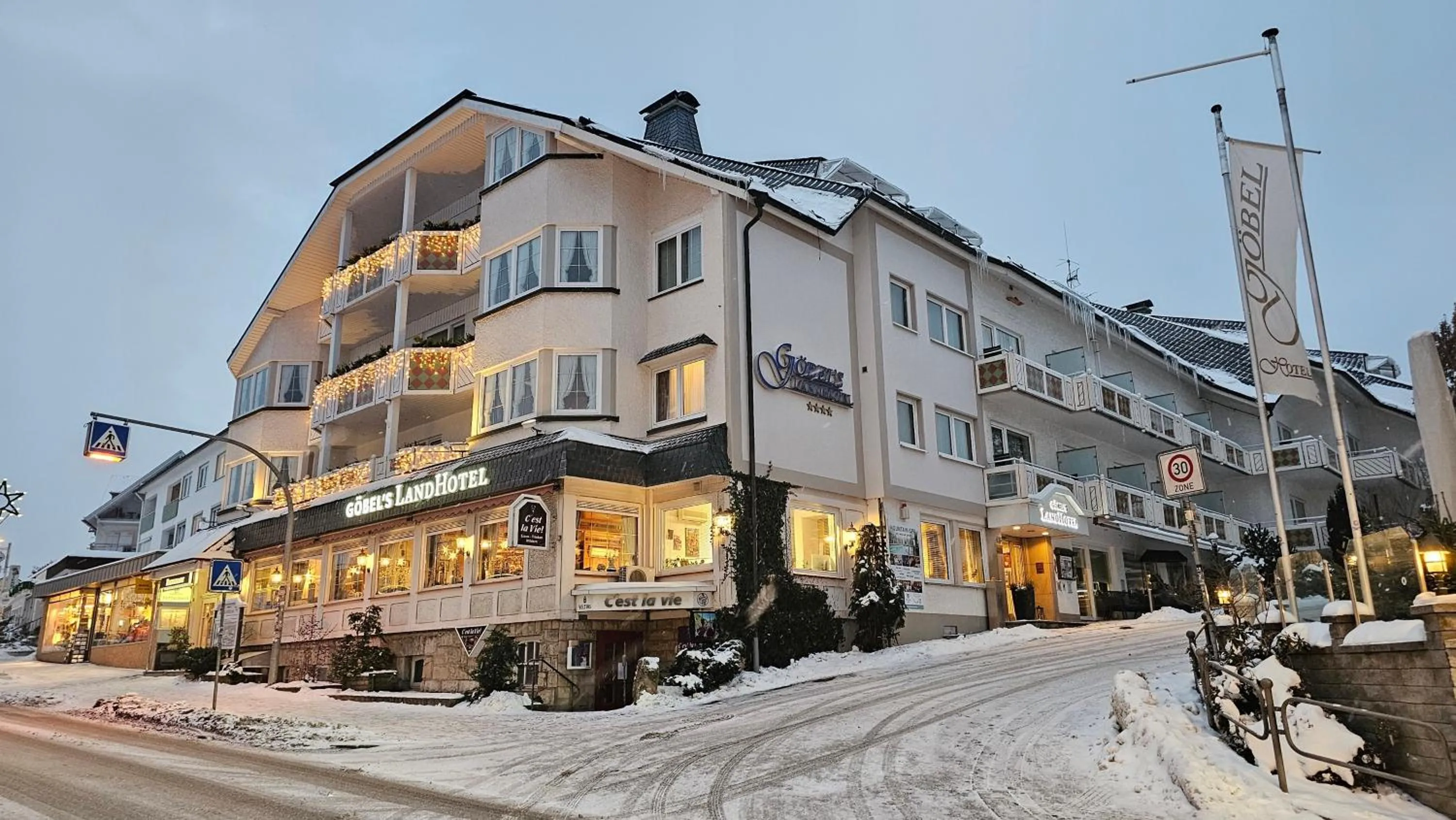 Property building in Göbels Landhotel