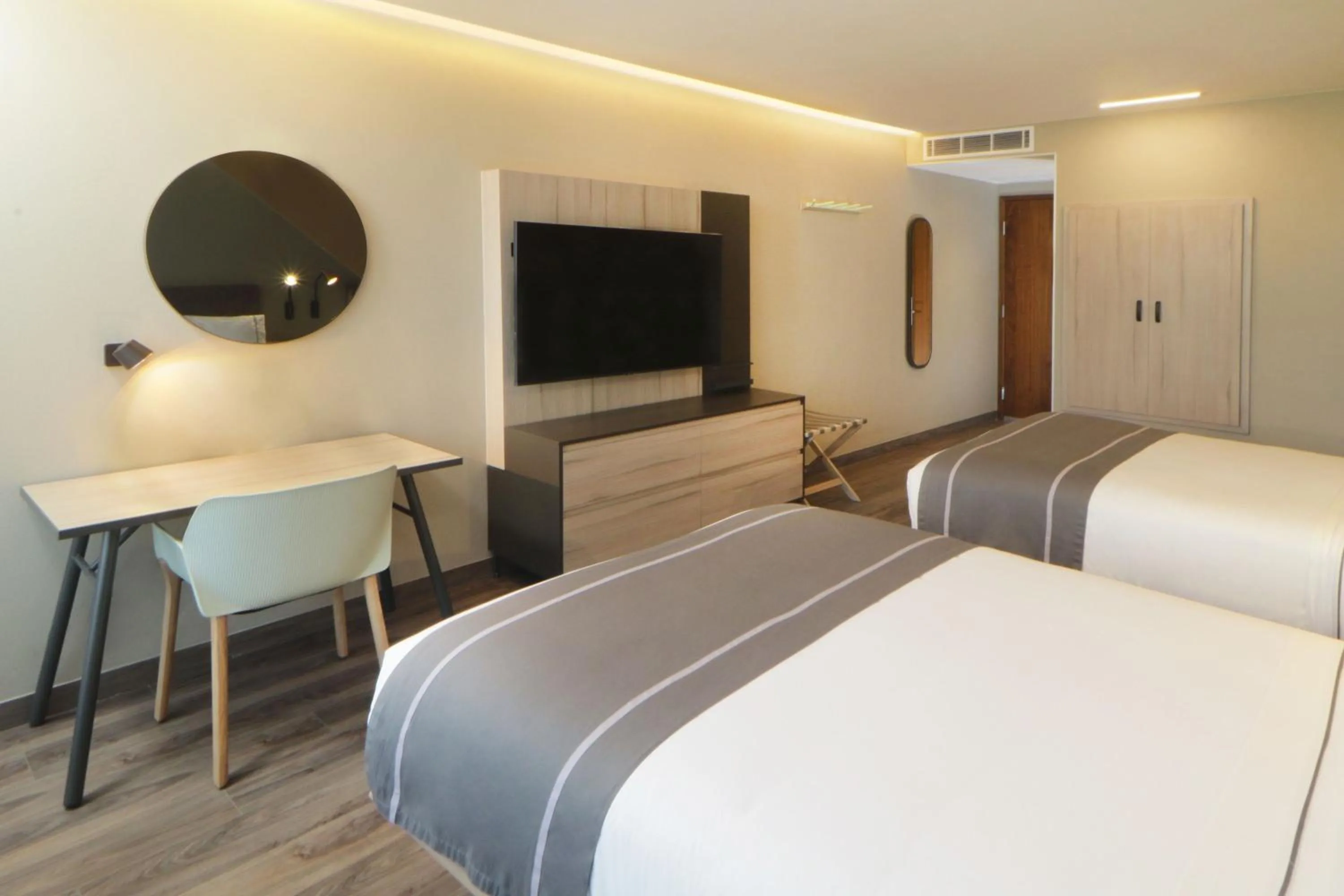 Bedroom, Bed in City Express Plus by Marriott Guadalajara Providencia