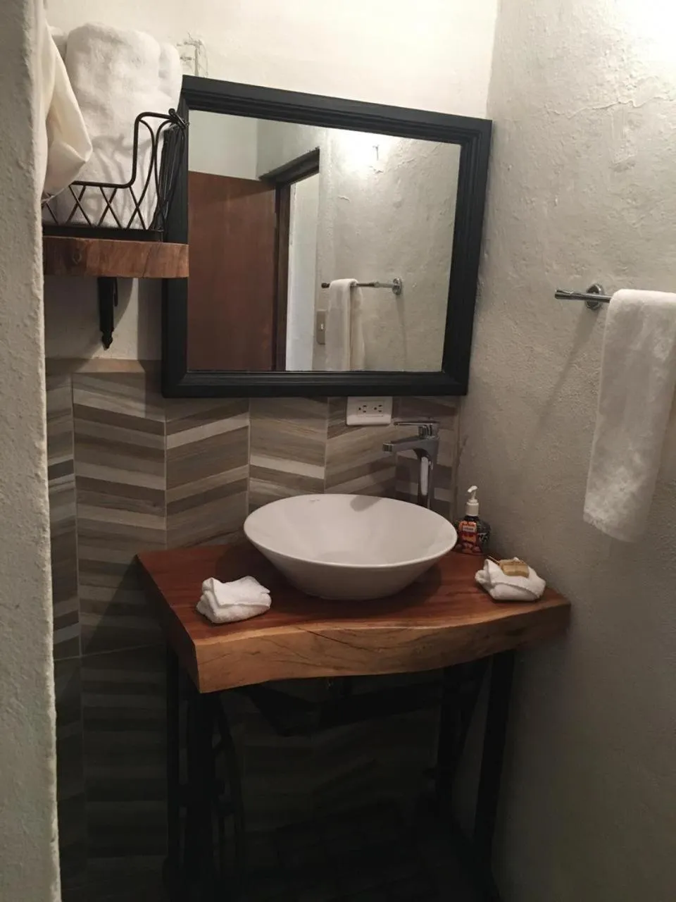 Bathroom in Hotel Santa Ana