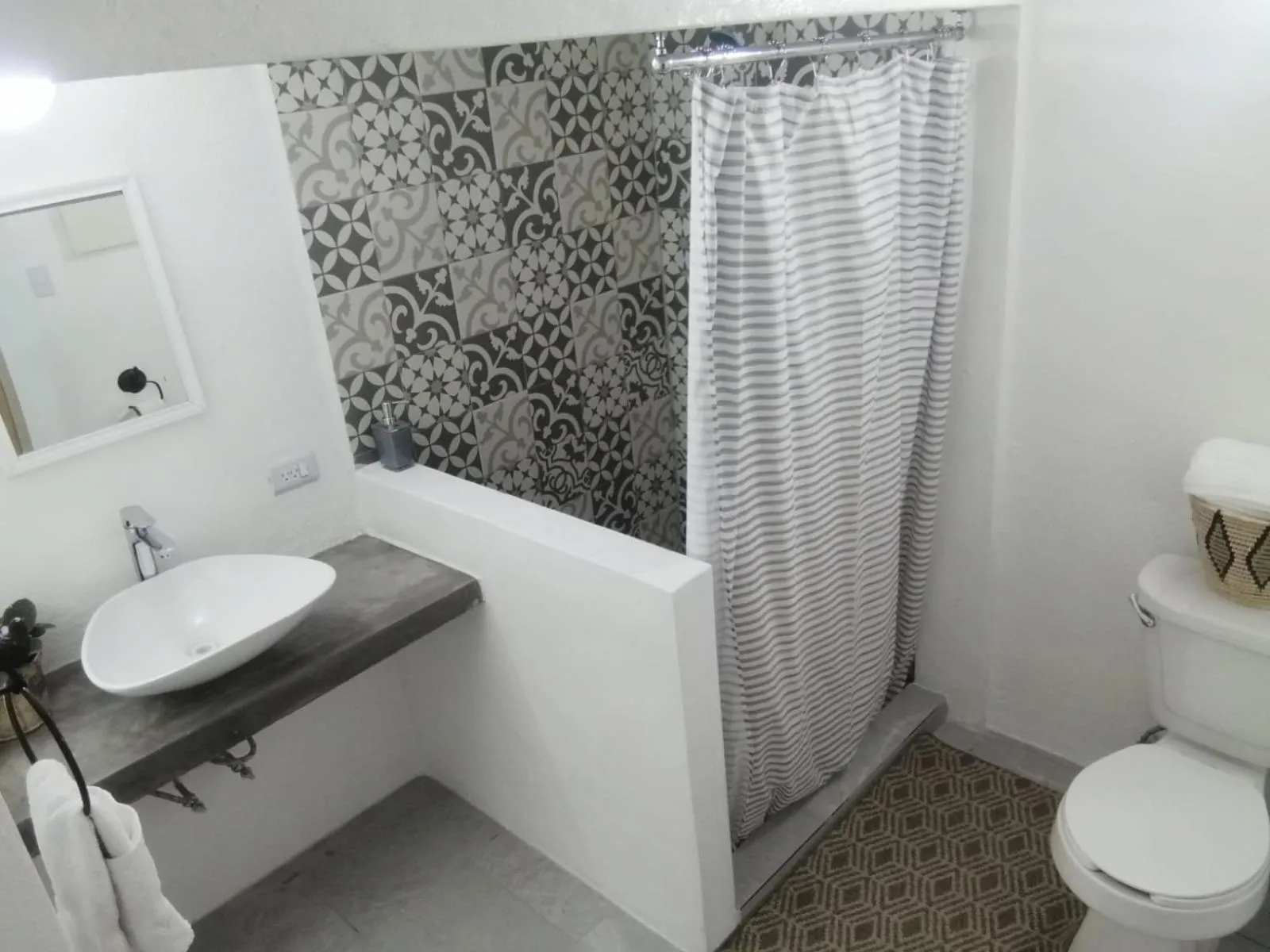 Bathroom in Hotel Santa Ana