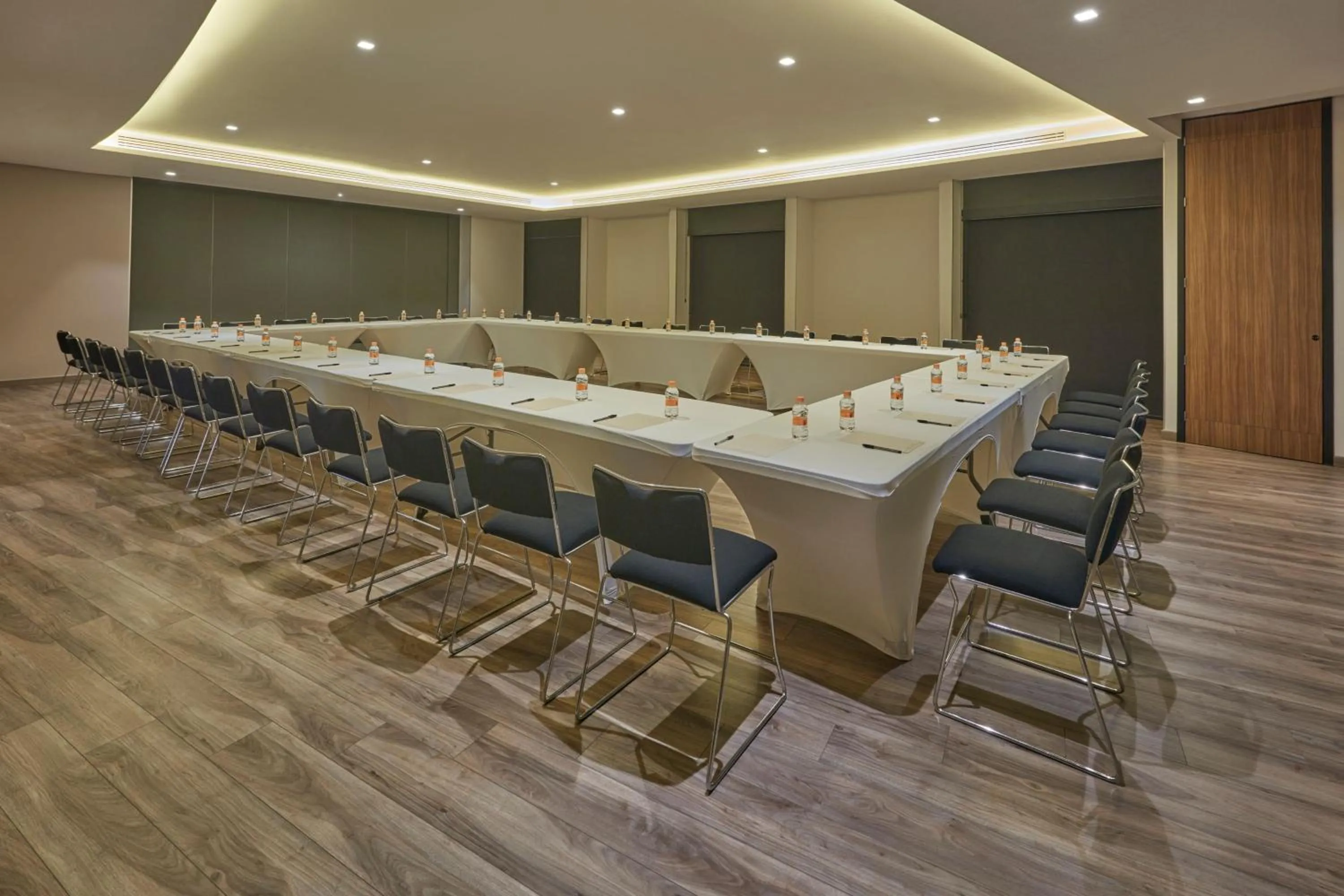 Meeting/conference room in City Express Plus by Marriott San Luis Potosi