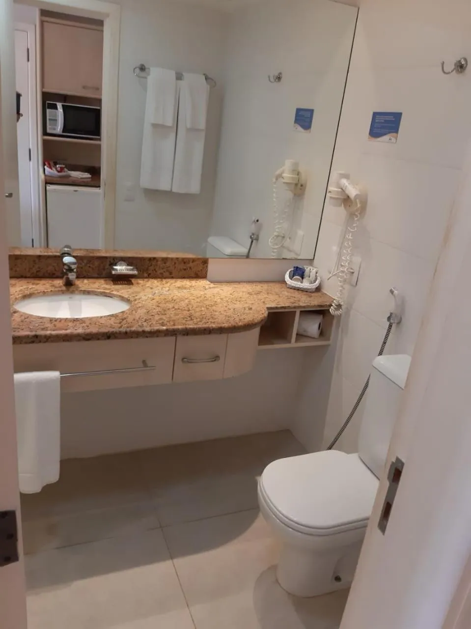 Bathroom in Jurerê Beach Village - Studio Lateral Luxo