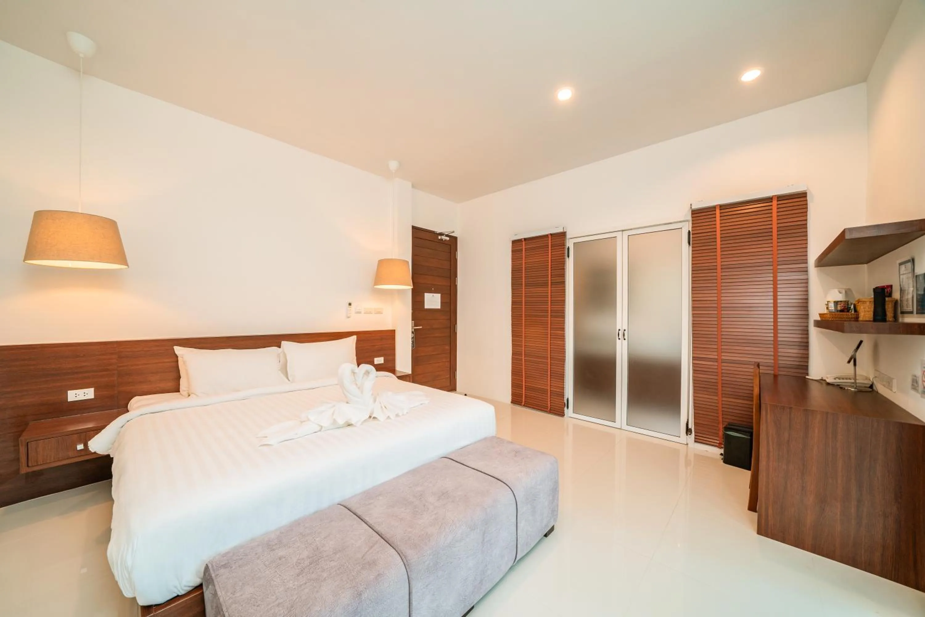 Bedroom, Bed in Resto Sea Resort - Baan Krut
