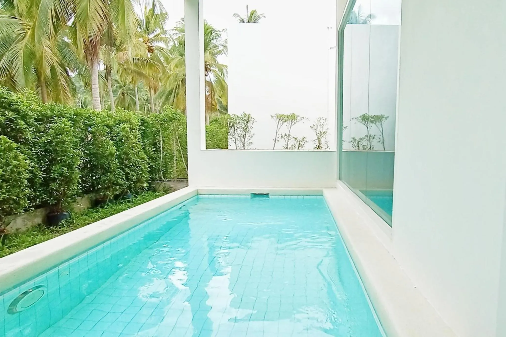 Swimming pool in Resto Sea Resort - Baan Krut