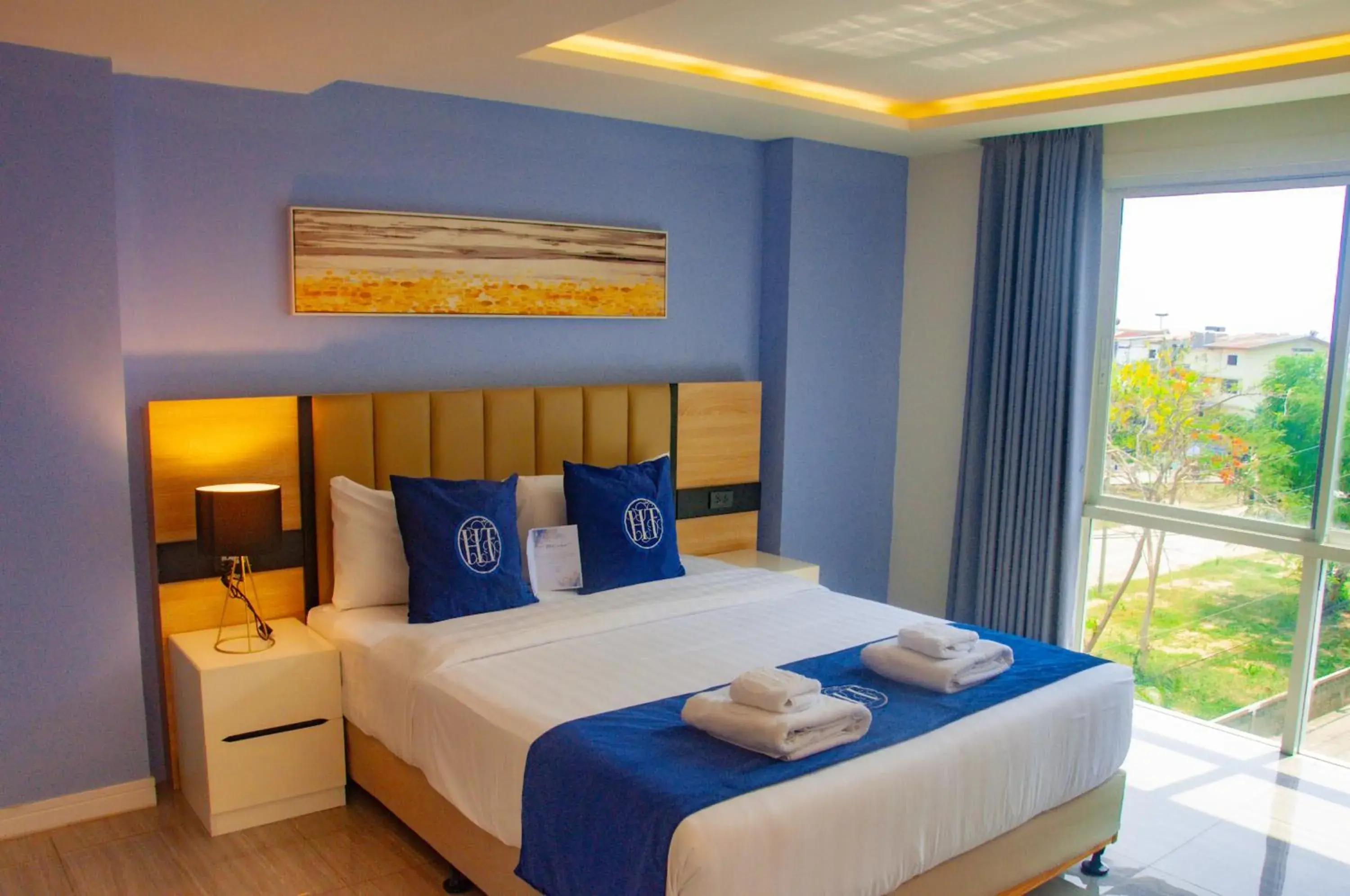 Family Suite in HT9 Hotel Family Suite in HT9 Hotel