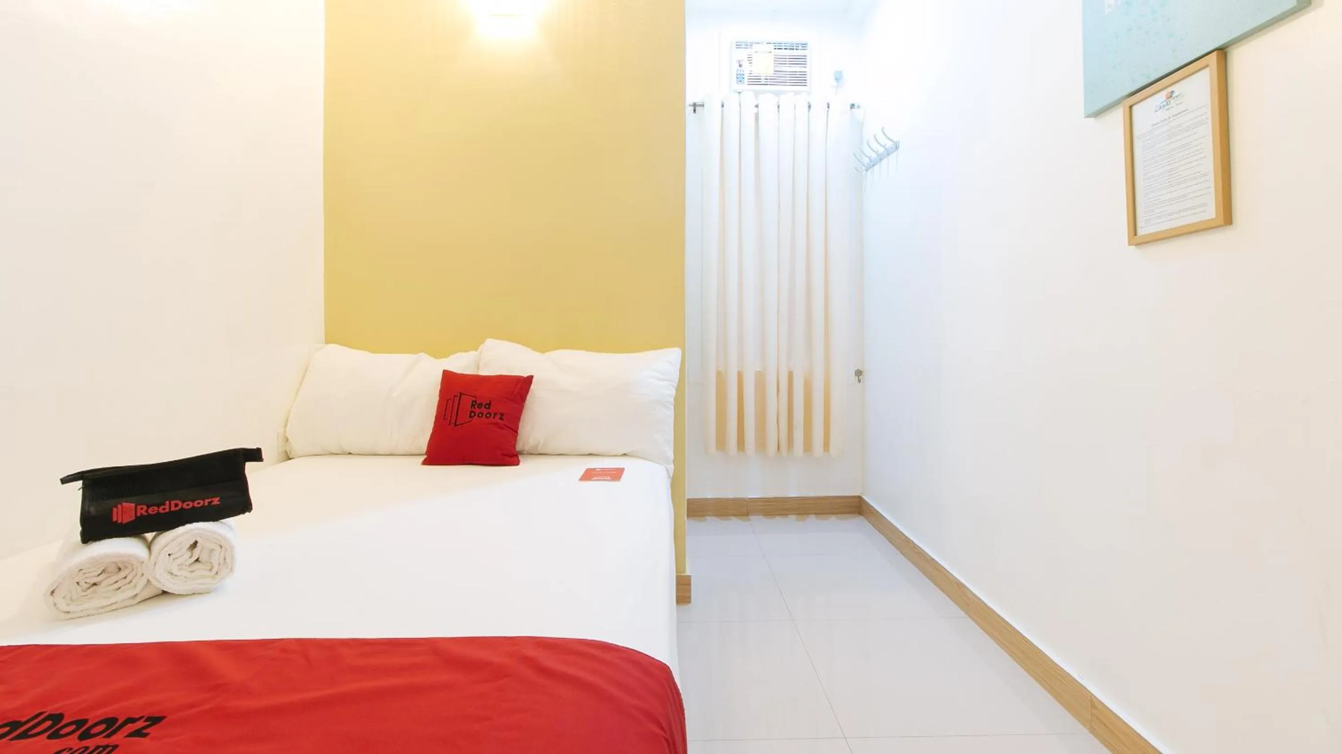 Bedroom, Bed in RedDoorz Plus near Lapasan Plaza Cagayan de Oro