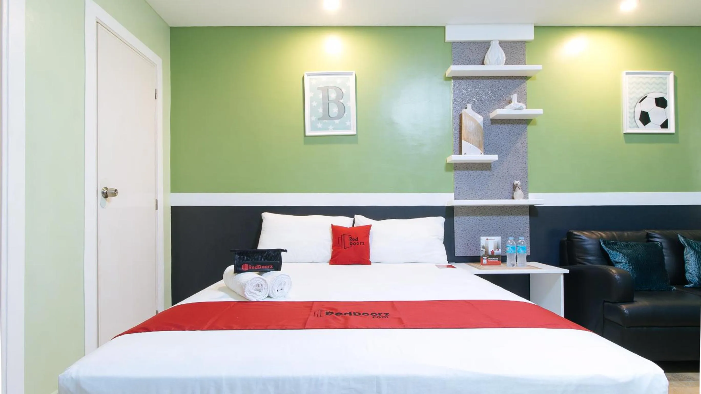 Bedroom, Bed in RedDoorz Plus near Lapasan Plaza Cagayan de Oro