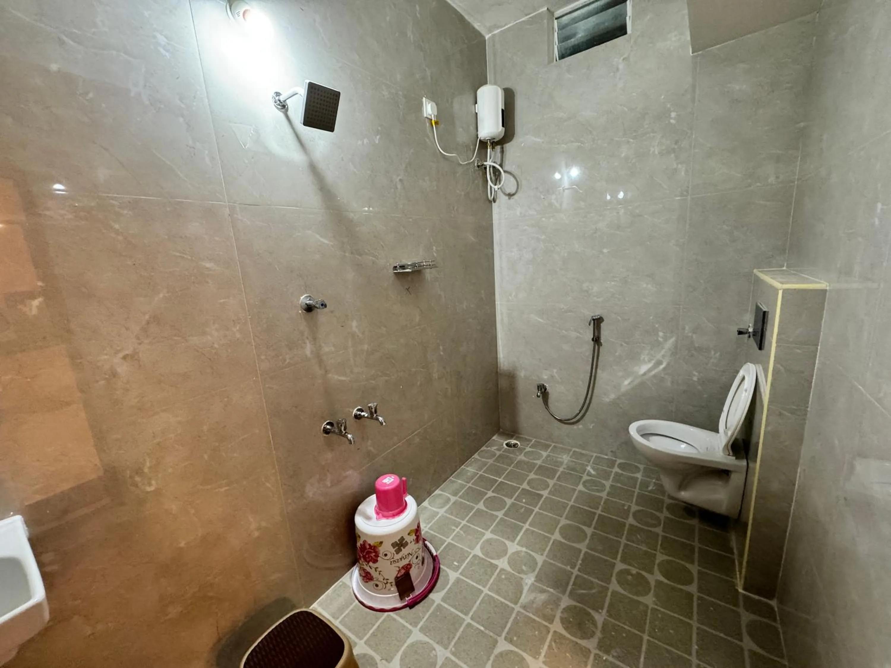 Toilet in Sakthimurugan residency