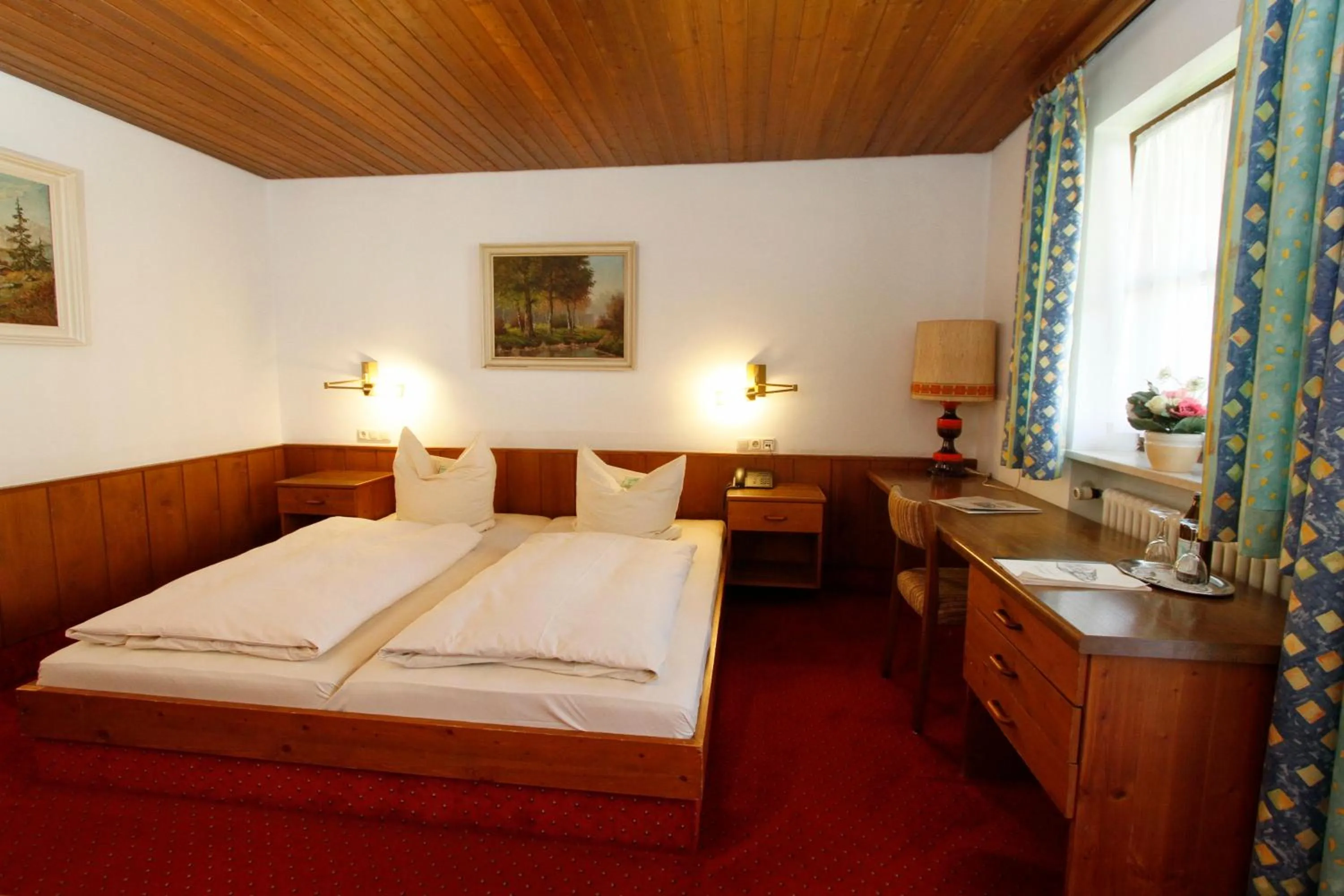 Photo of the whole room, Bed in Hotel Neumayr