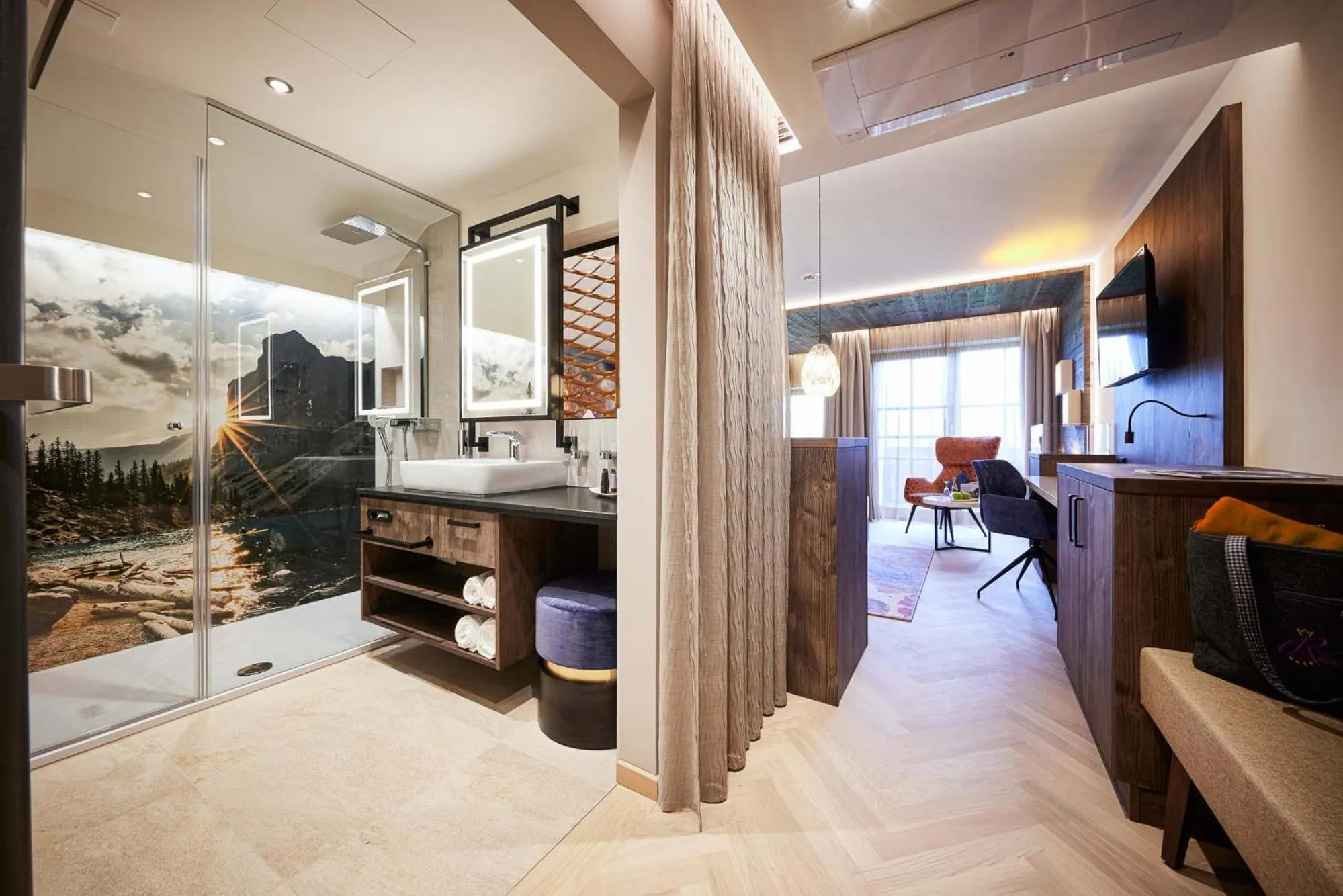 Shower in Hotel Das Rübezahl