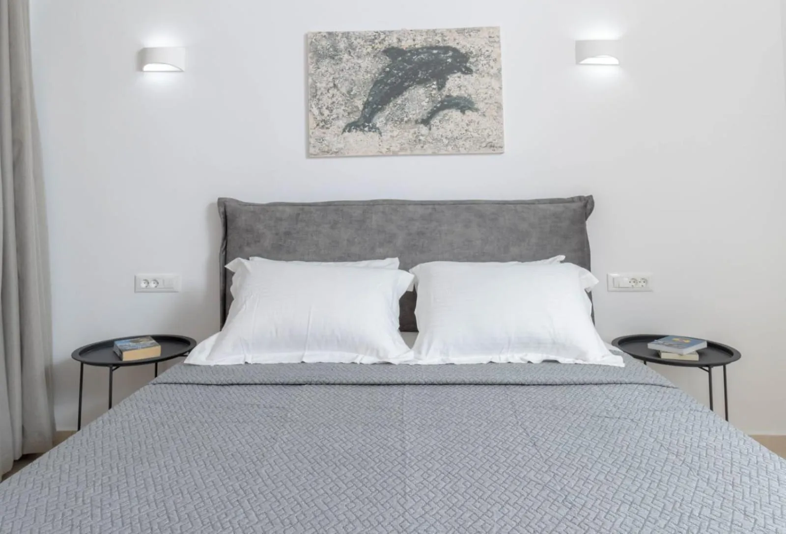 Bed in Overview Mykonos Apartments