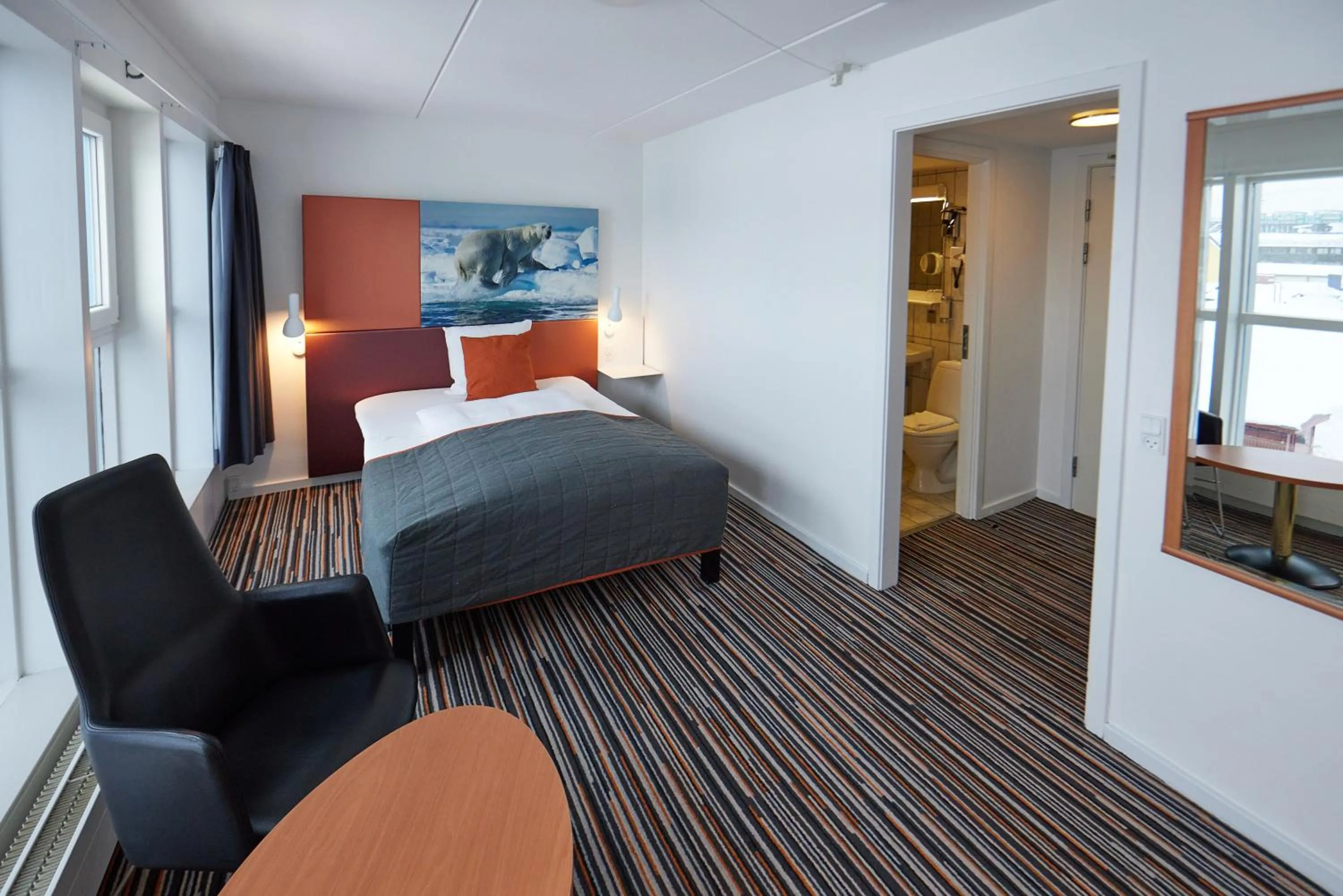 Bedroom, Bed in Hotel Hans Egede