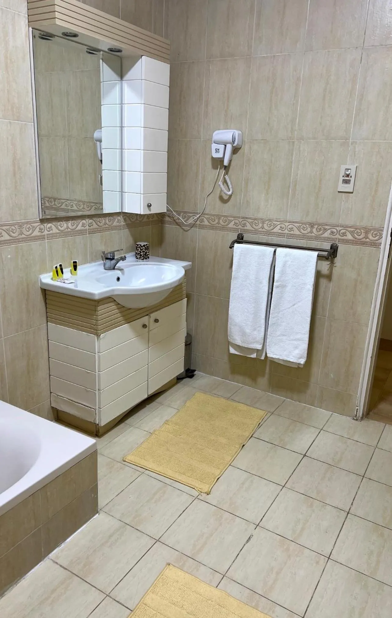 Toilet in Karnak Flats