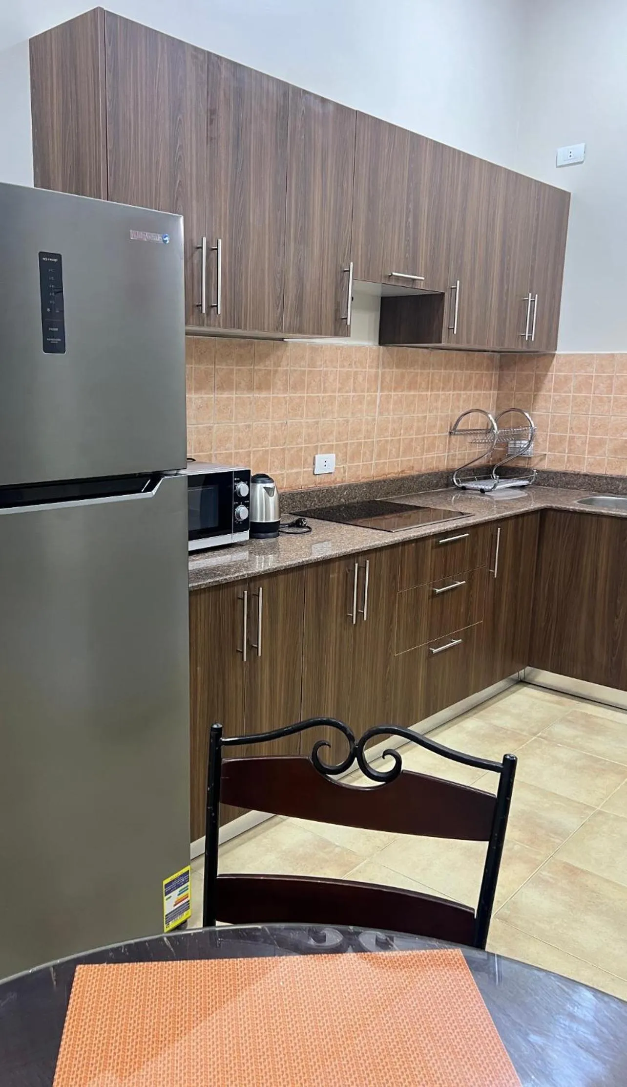 Kitchen or kitchenette in Karnak Flats