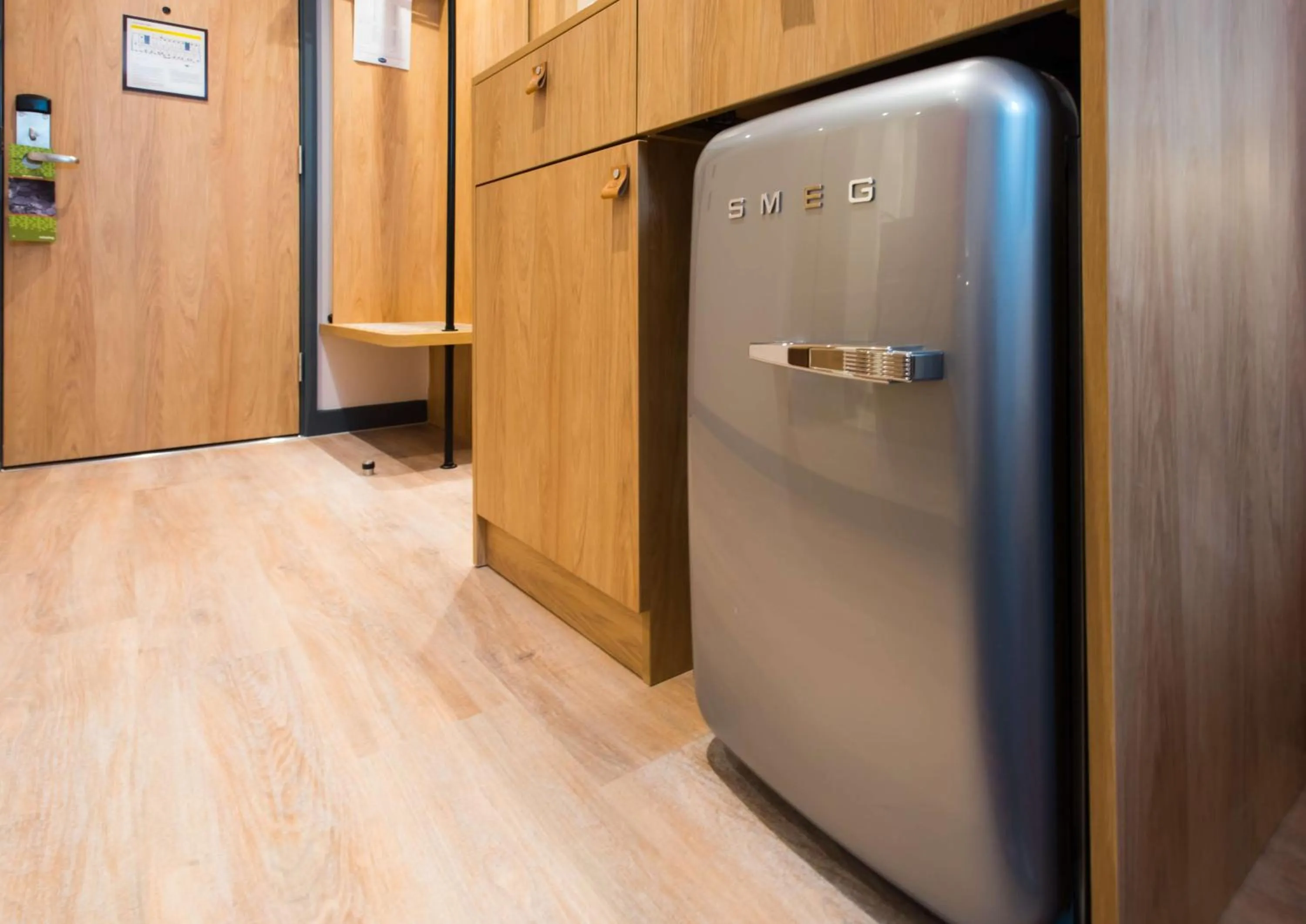 Bed in Hampton by Hilton London Park Royal