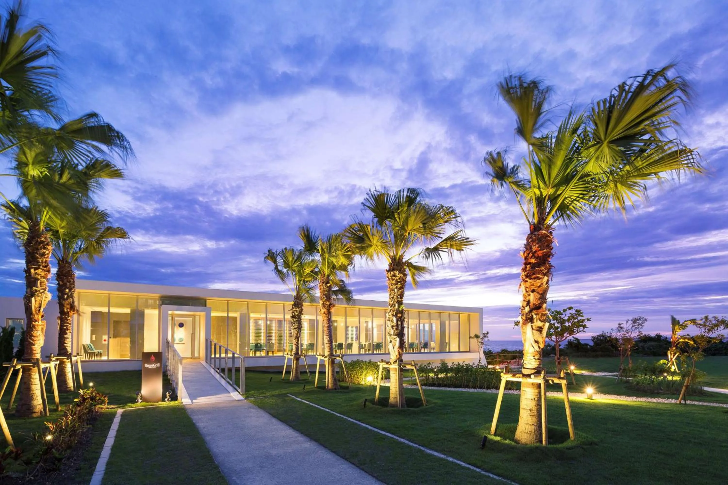 Restaurant/places to eat in Hilton Okinawa Sesoko Resort