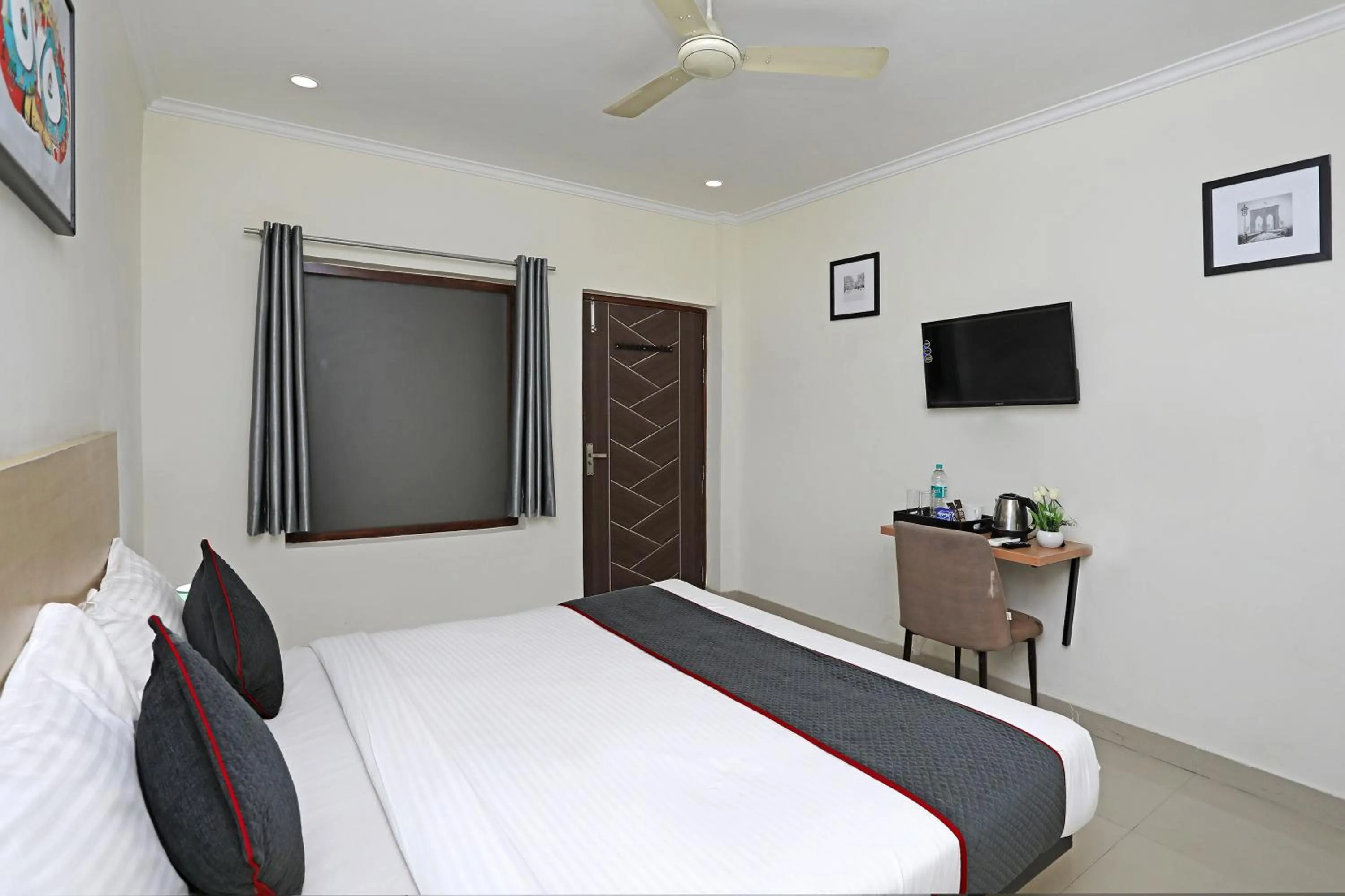 Bedroom in Super Townhouse Diamond View