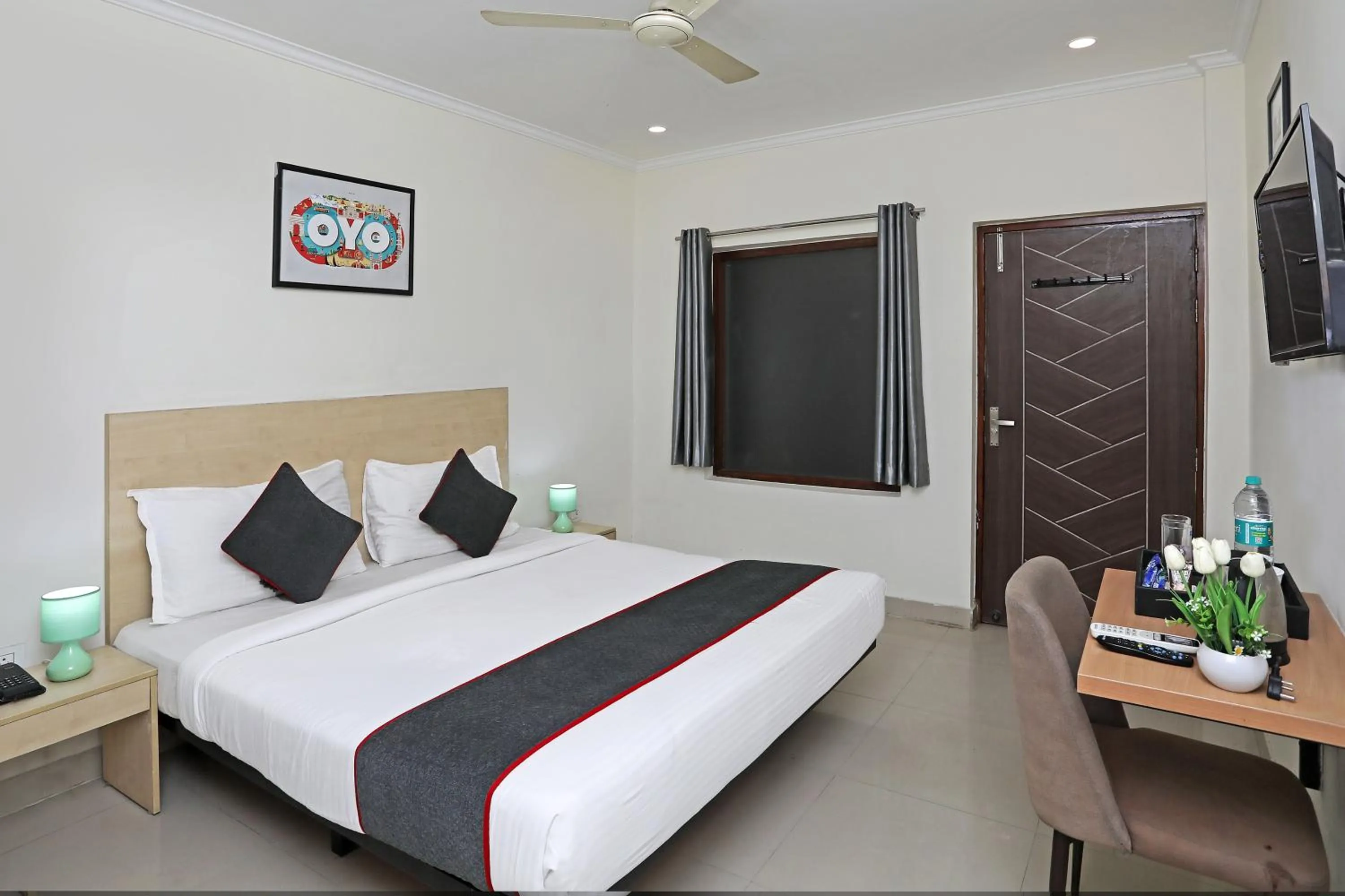 Bedroom in Super Townhouse Diamond View