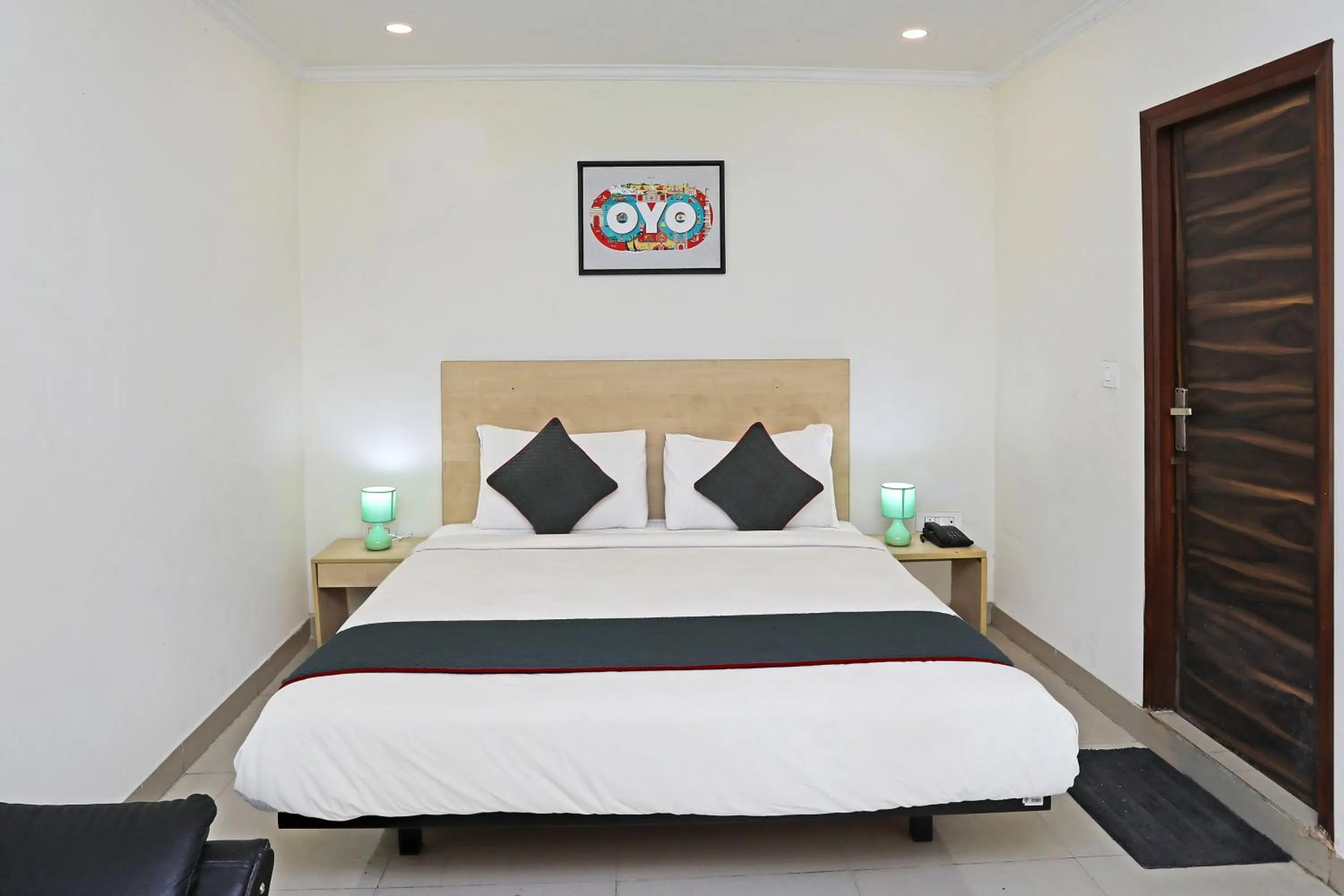 Bedroom in Super Townhouse Diamond View