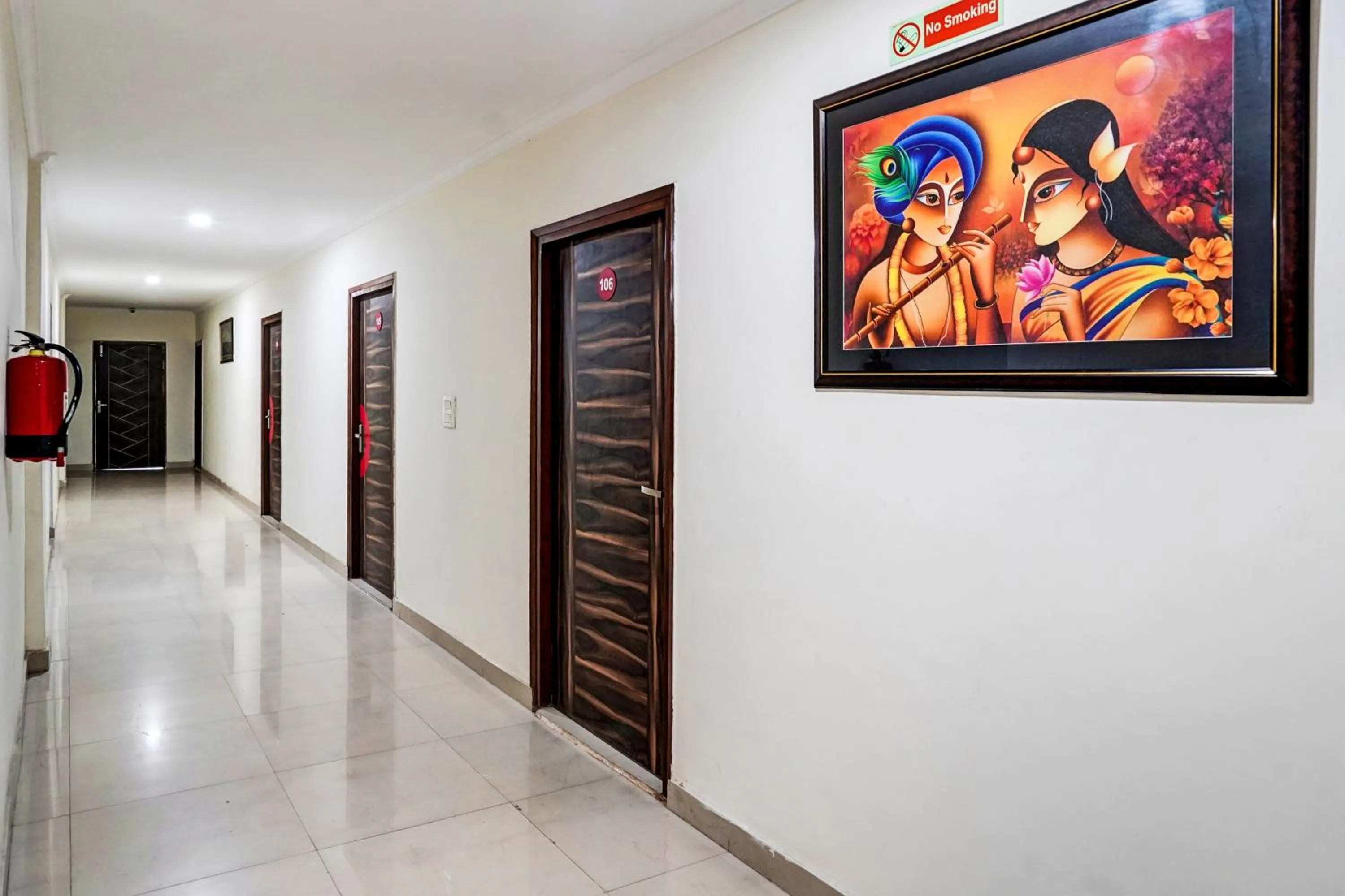 Lobby or reception in Super Townhouse Diamond View