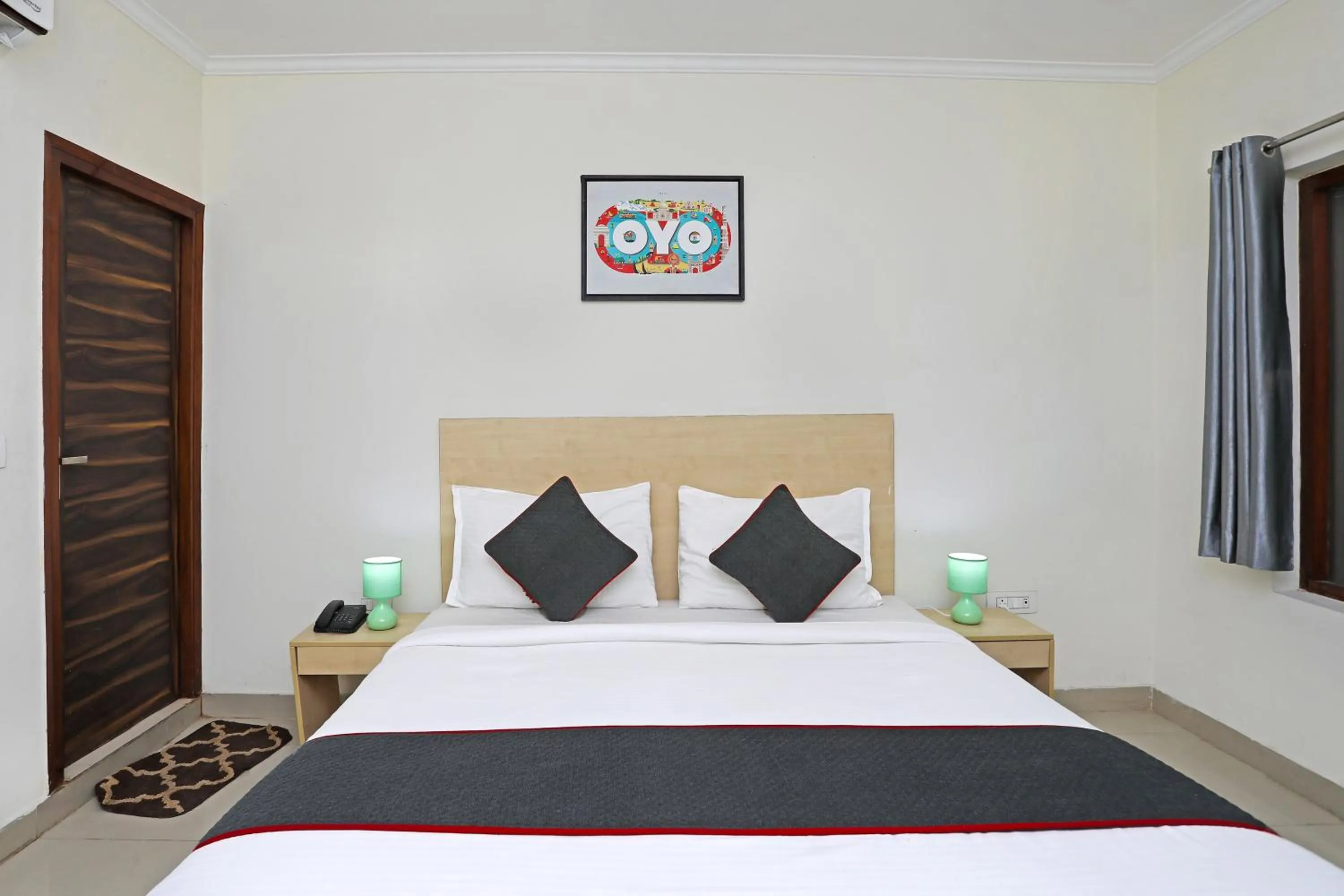 Bedroom in Super Townhouse Diamond View