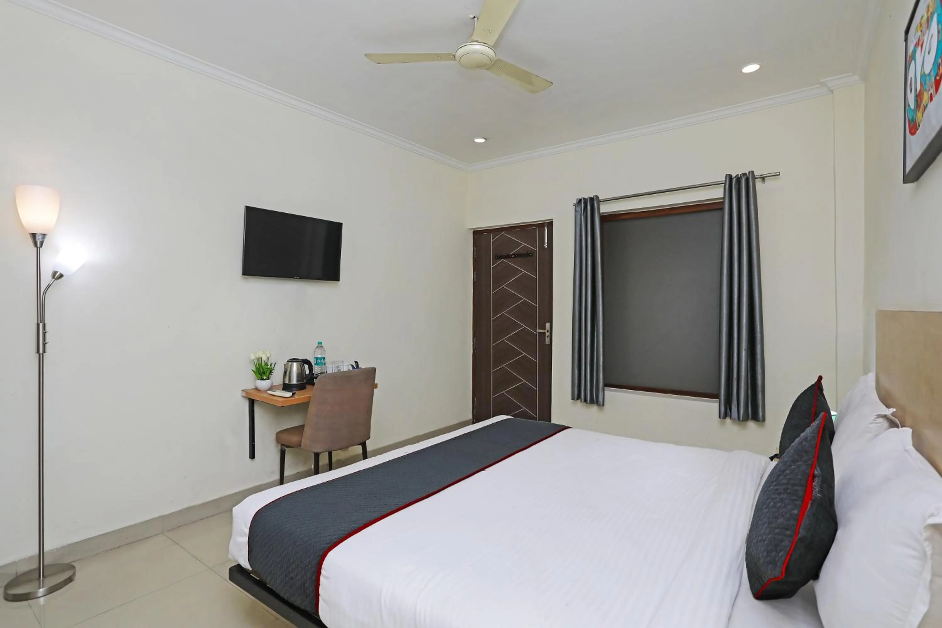 Bedroom in Super Townhouse Diamond View