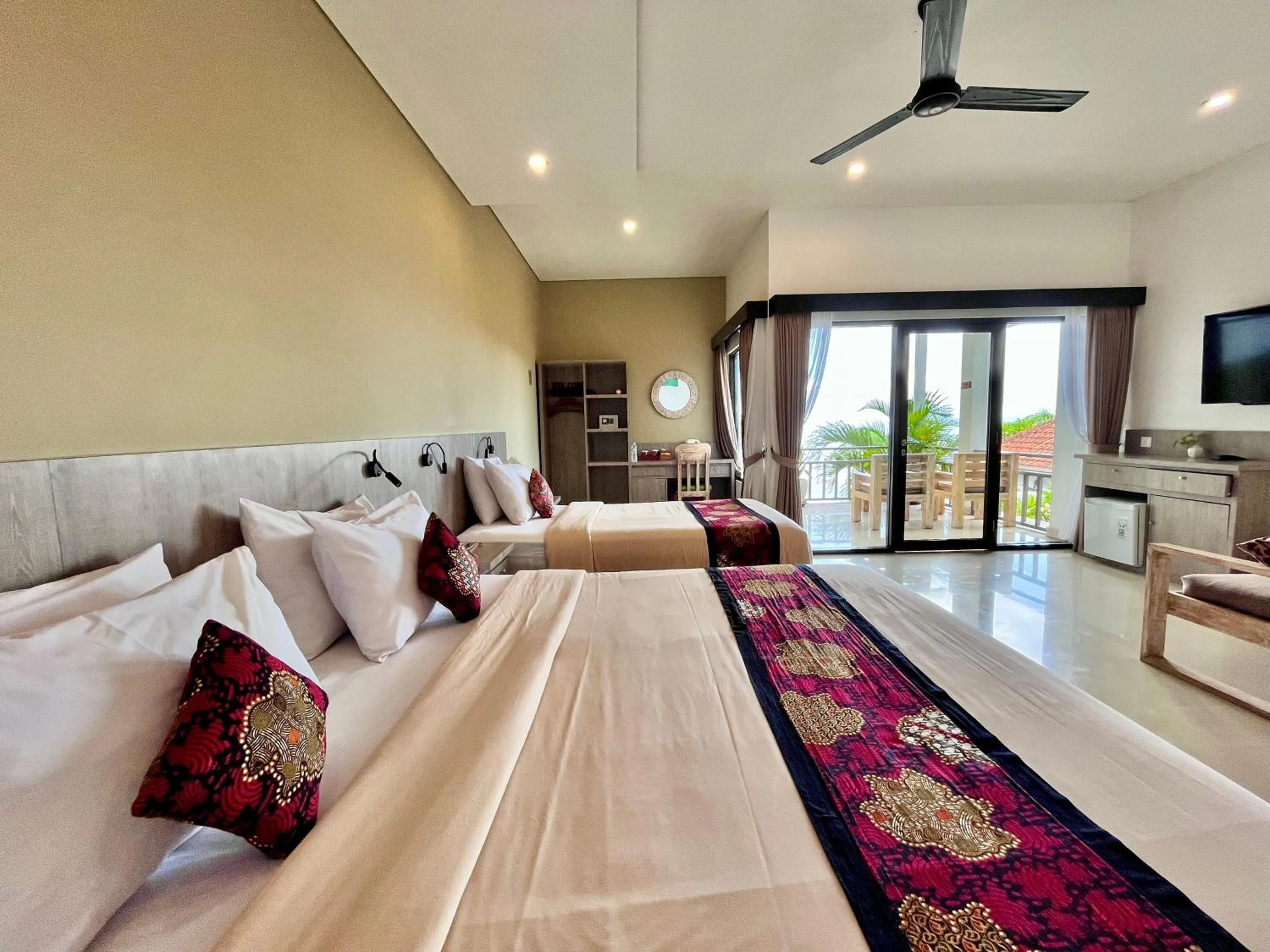 Bedroom, Bed in Mejore Beach Hotel