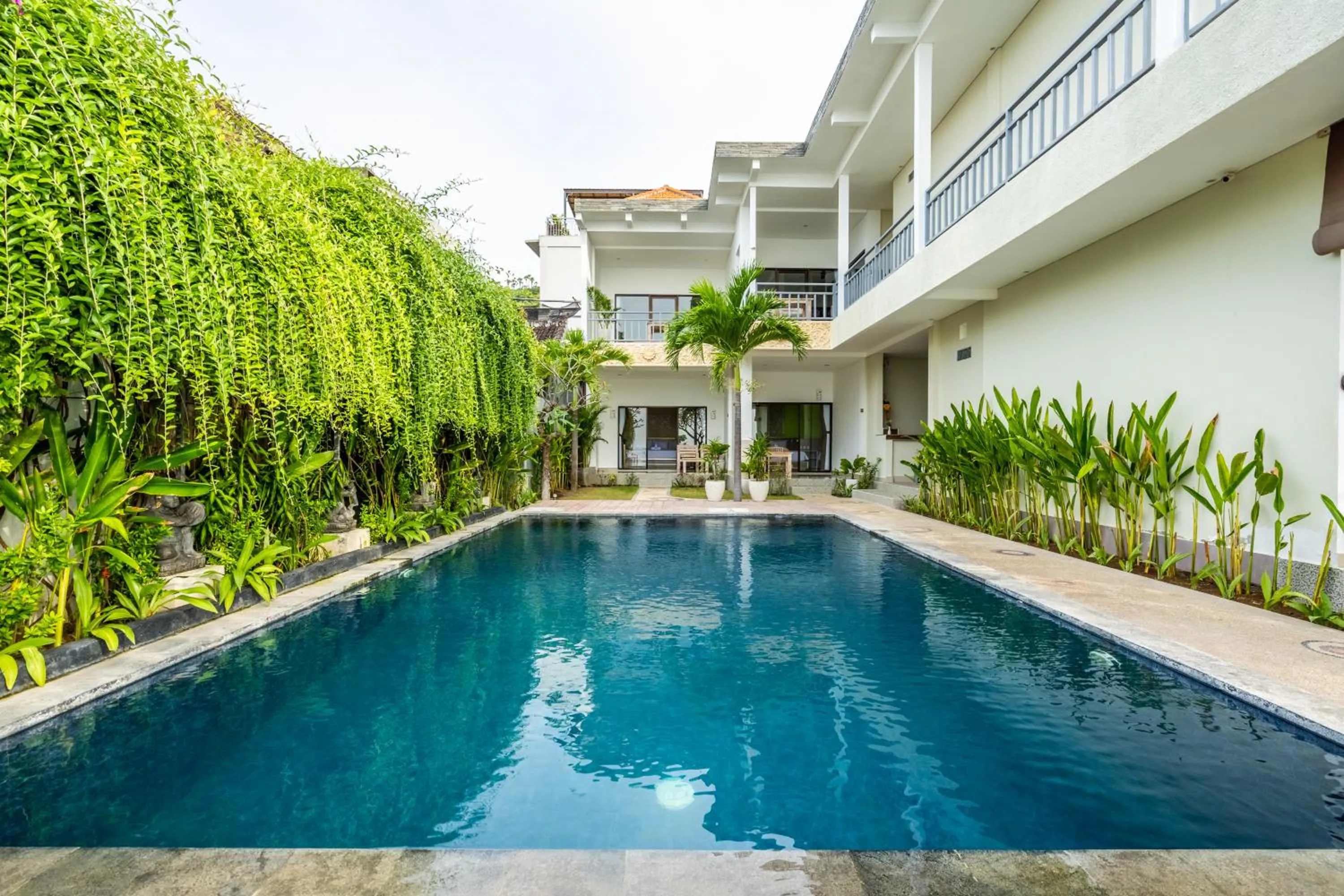 Property building in Mejore Beach Hotel